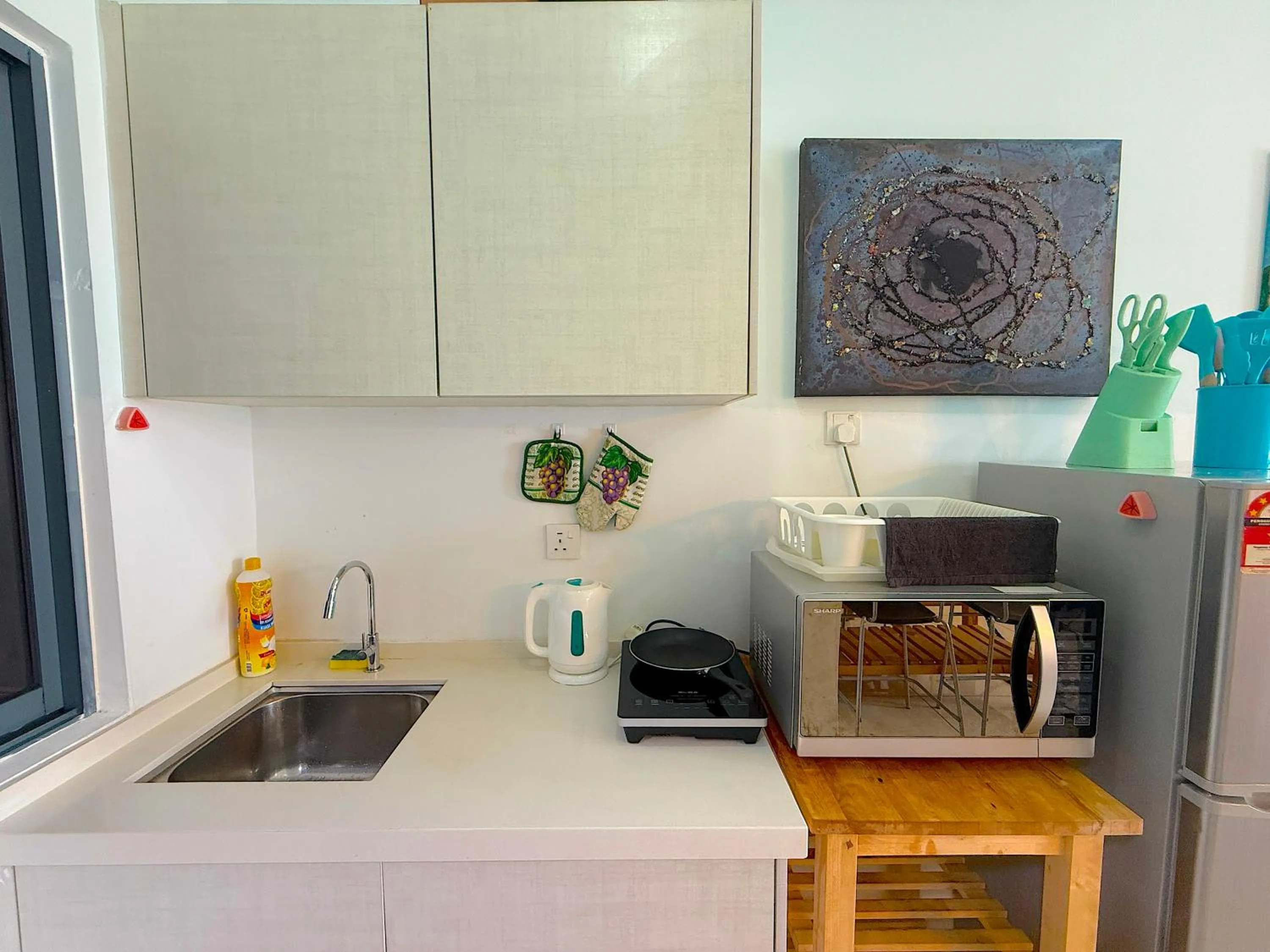 Kitchen or kitchenette in 3 Towers Jalan Ampang By Serenity Vacation Homes