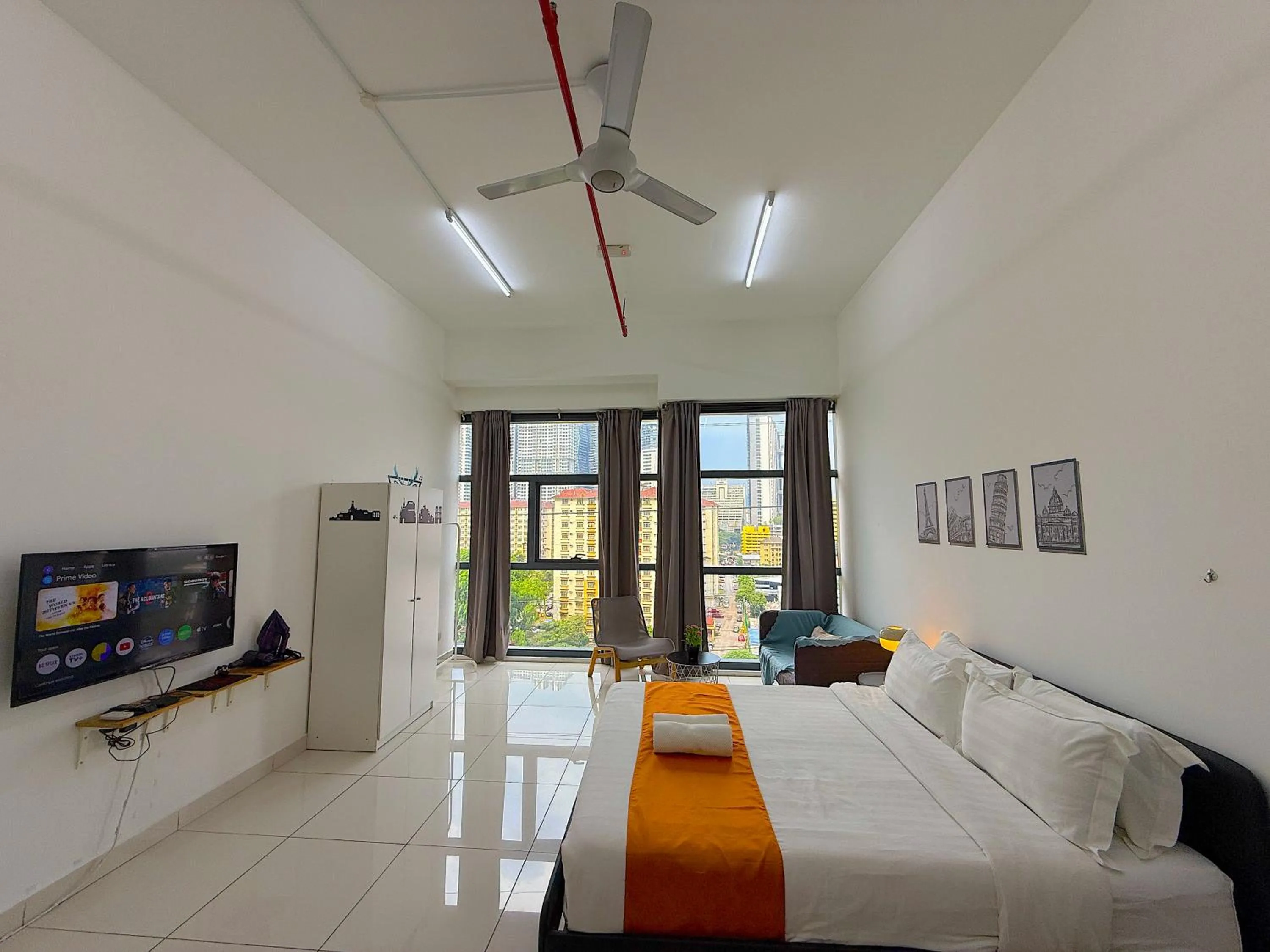 Photo of the whole room, Bed in 3 Towers Jalan Ampang By Serenity Vacation Homes