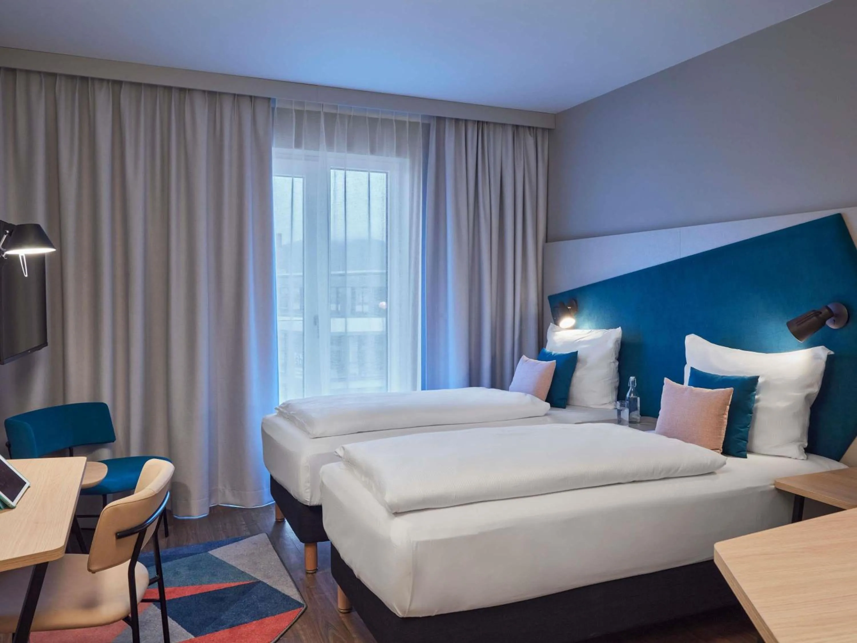 Bedroom, Bed in Aparthotel Adagio Heidelberg