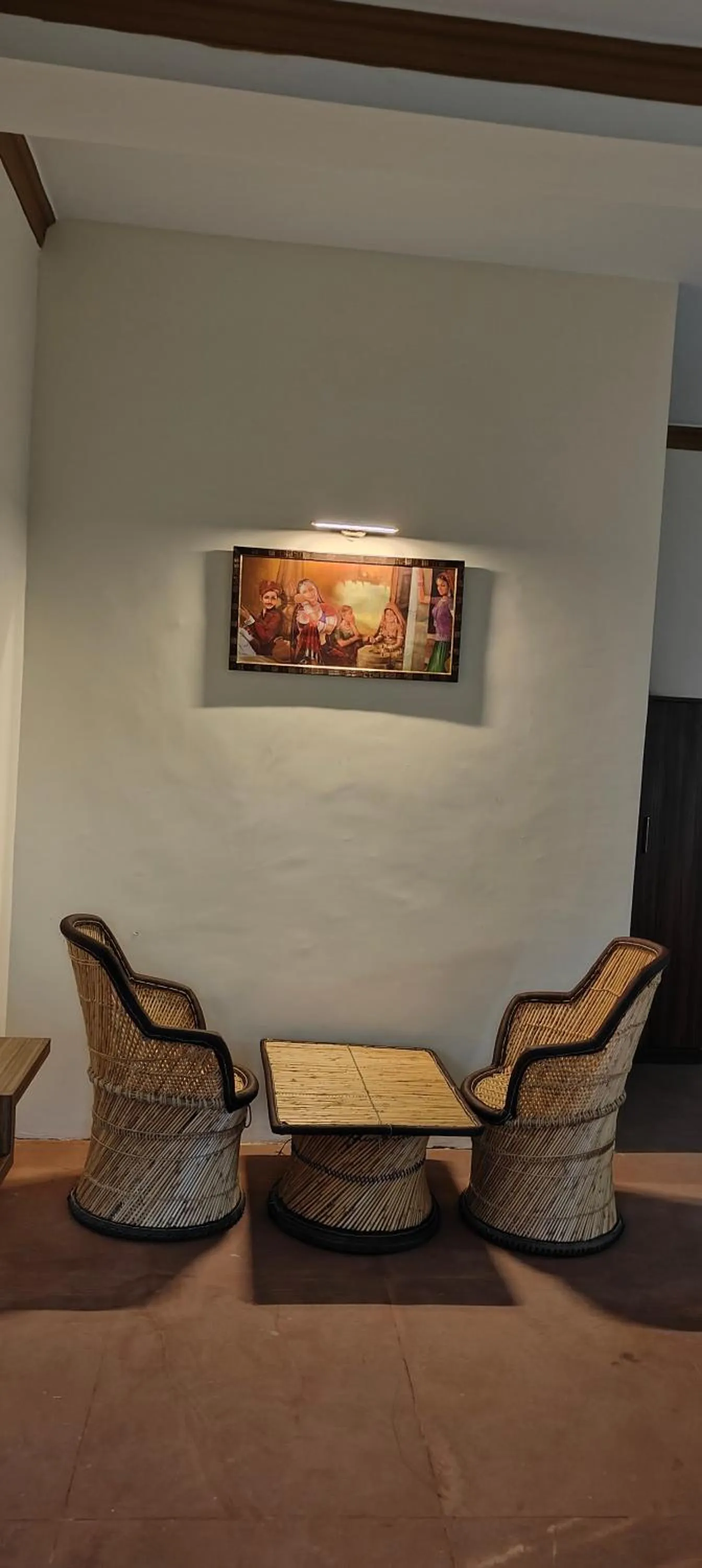 Seating area in The Vanashv