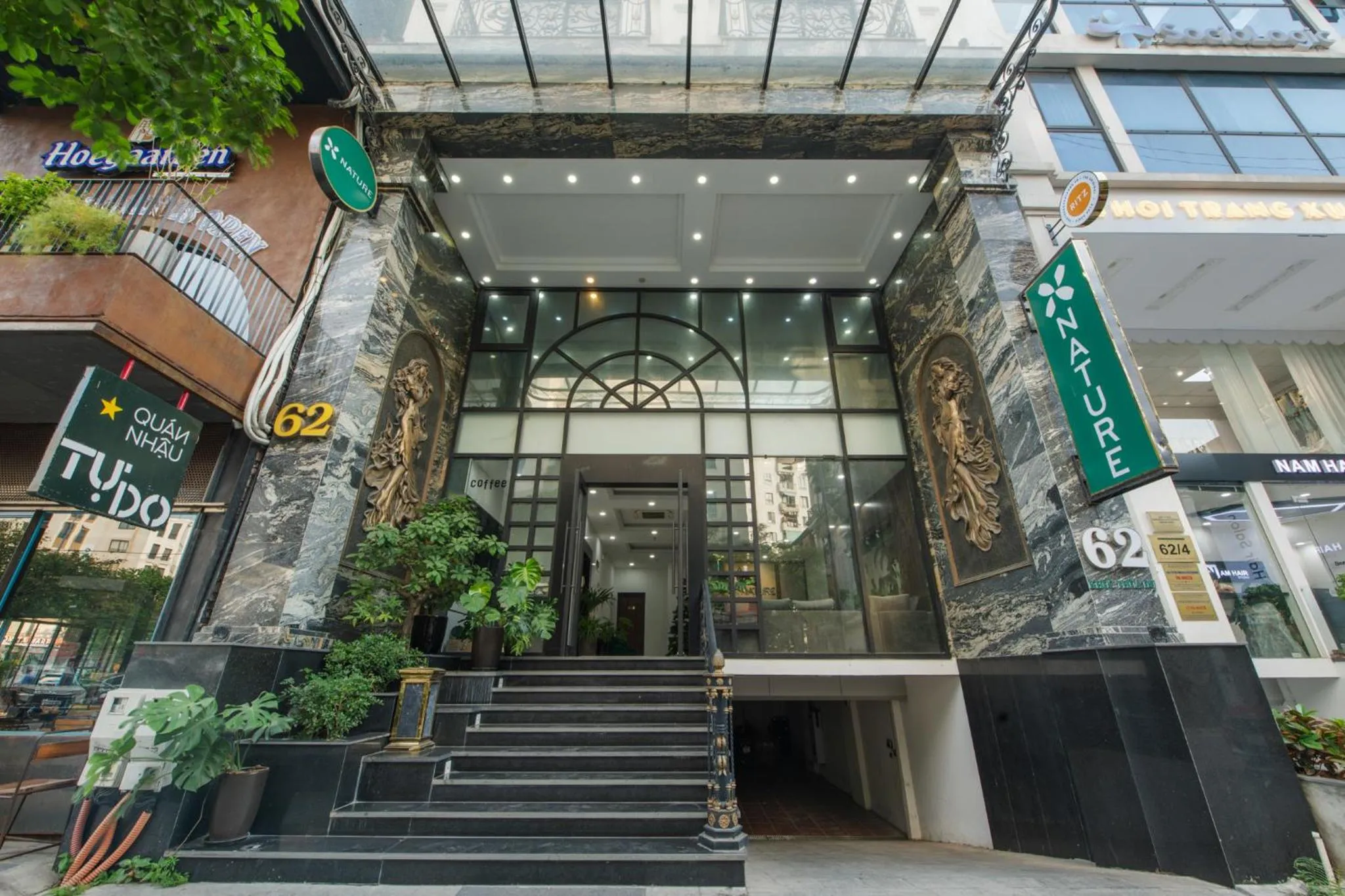 Facade/entrance in Nature Hotel