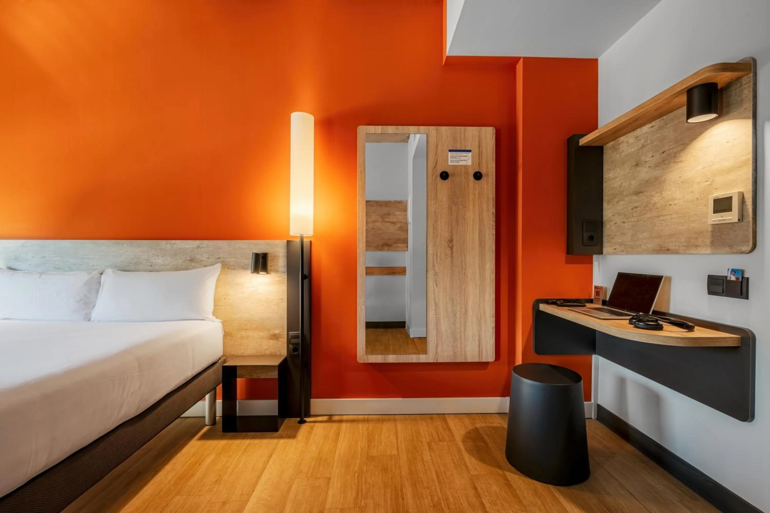 Bed in ibis budget Madrid Aeropuerto