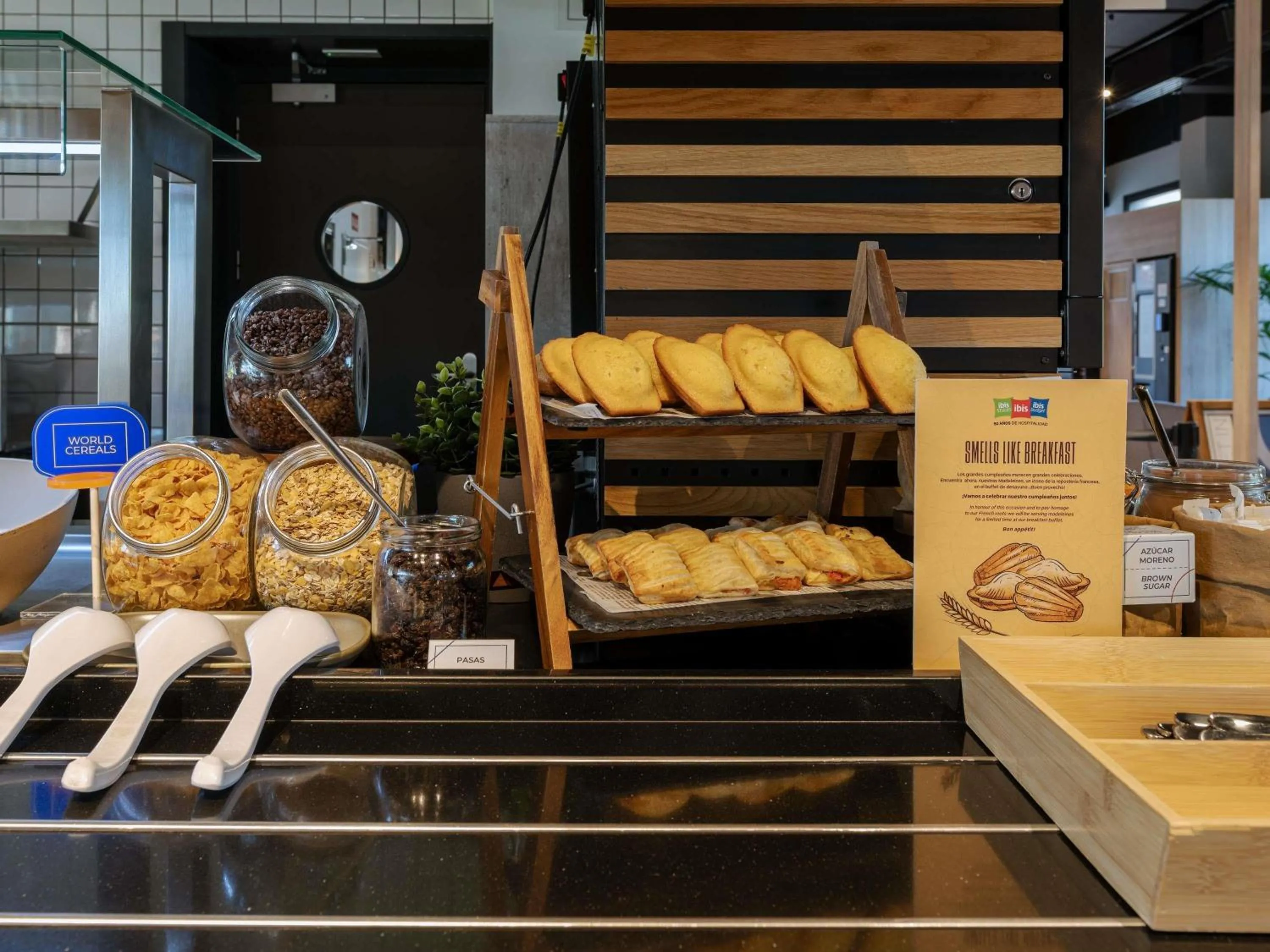 Breakfast in ibis budget Madrid Aeropuerto