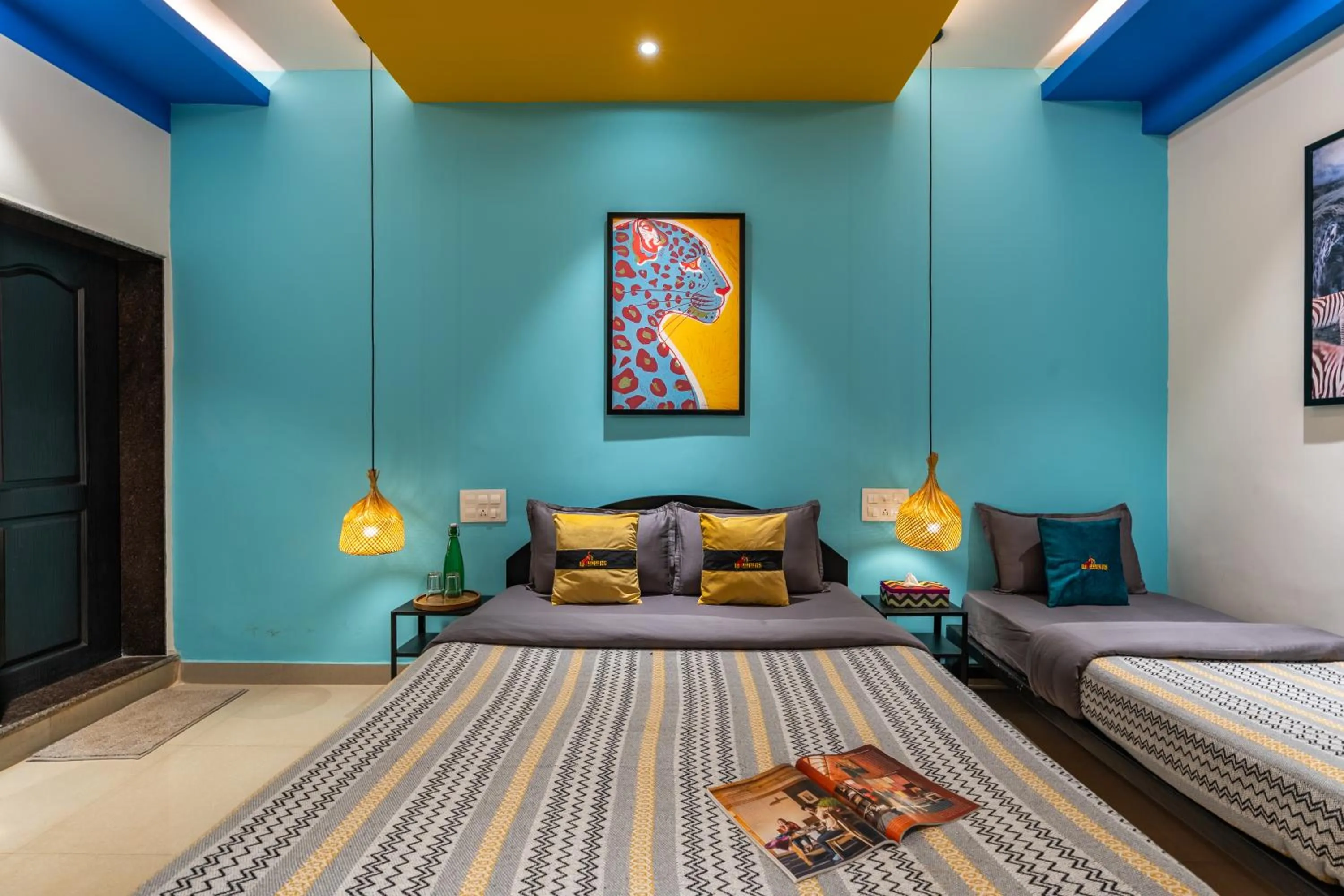 Bed in Whoopers Boutique Hotel Morjim