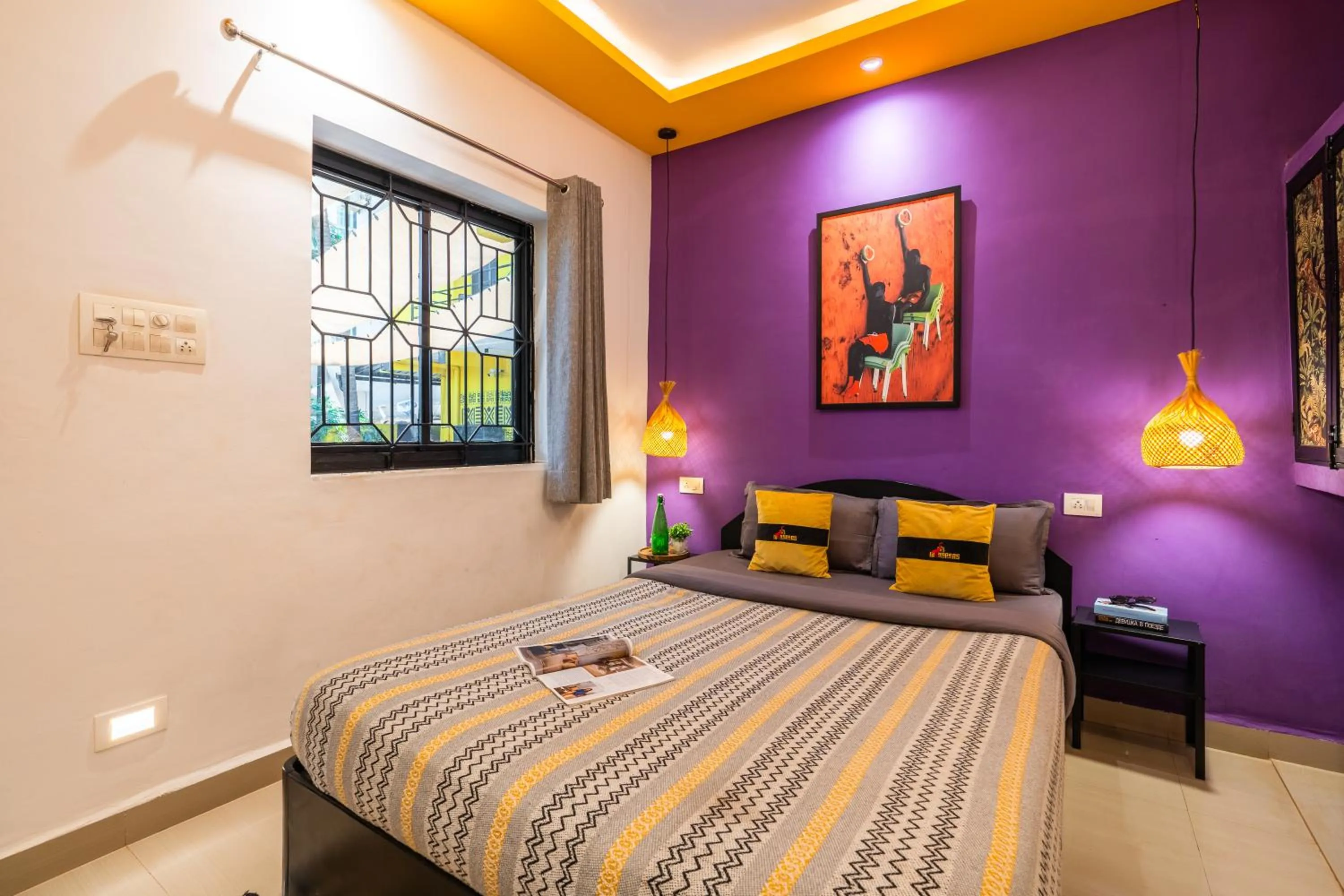 Bed in Whoopers Boutique Hotel Morjim