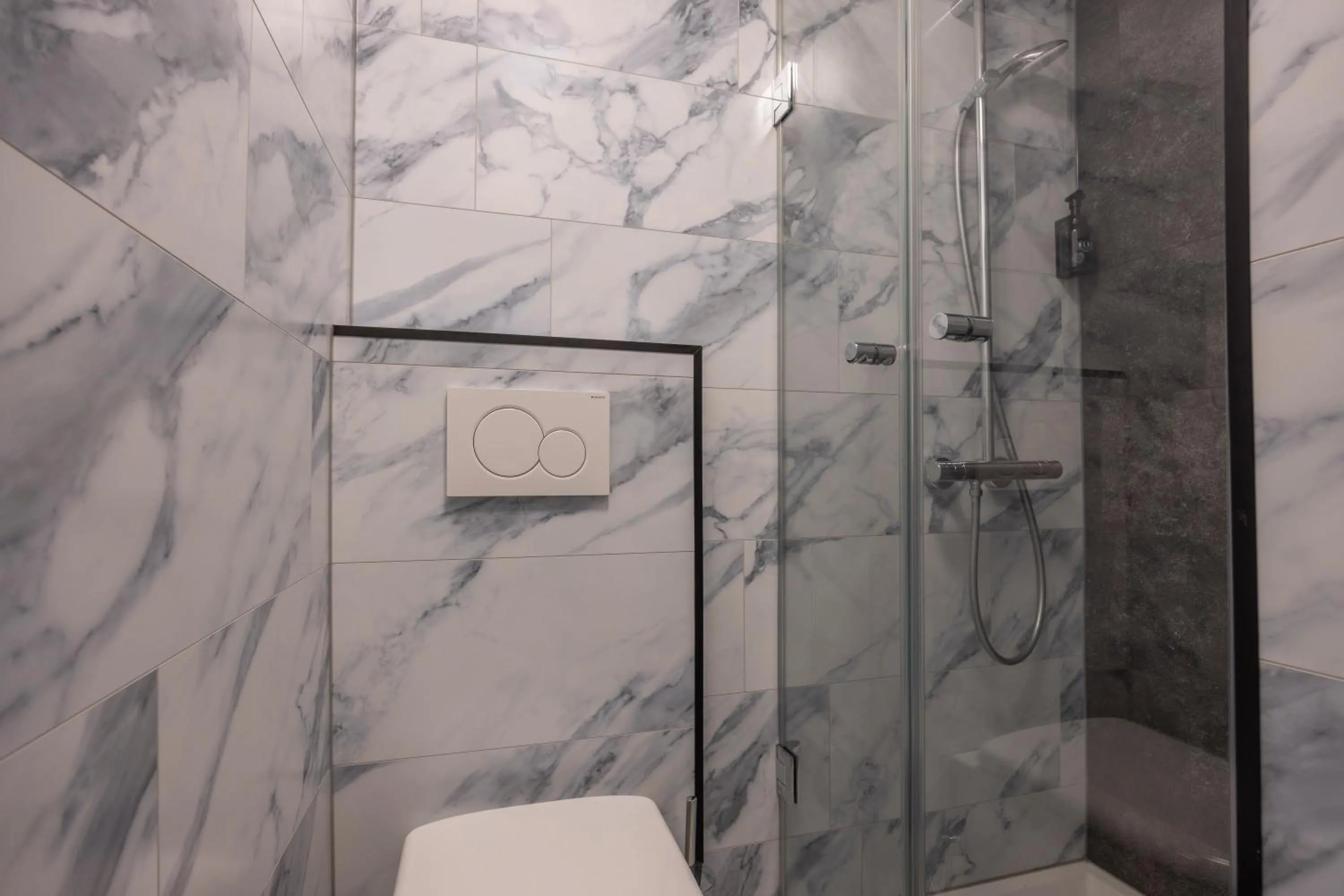 Bathroom in Fletcher Hotel Restaurant Bon Repos