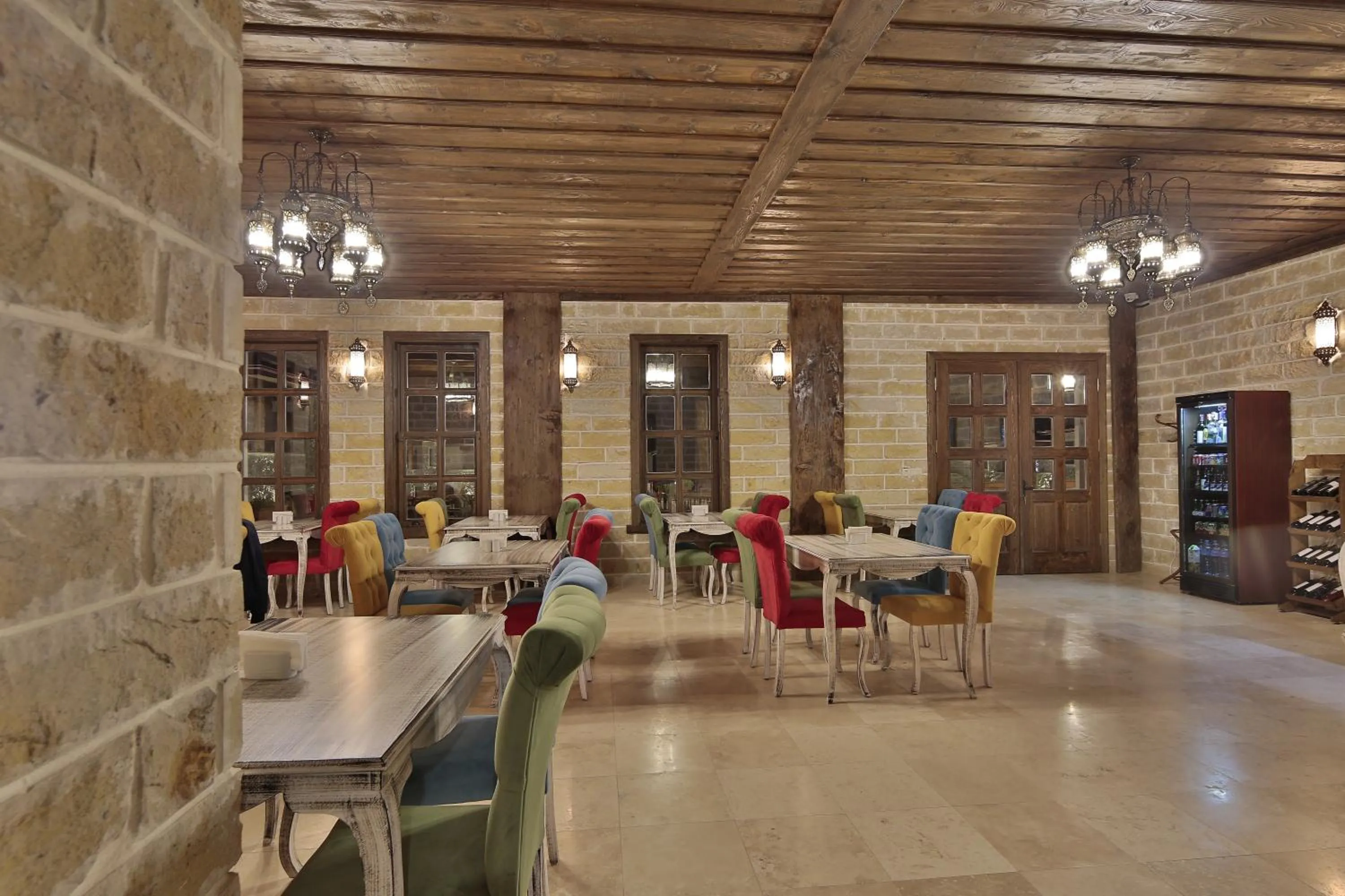 Restaurant/places to eat in ELEVRES STONE HOUSE HOTEL