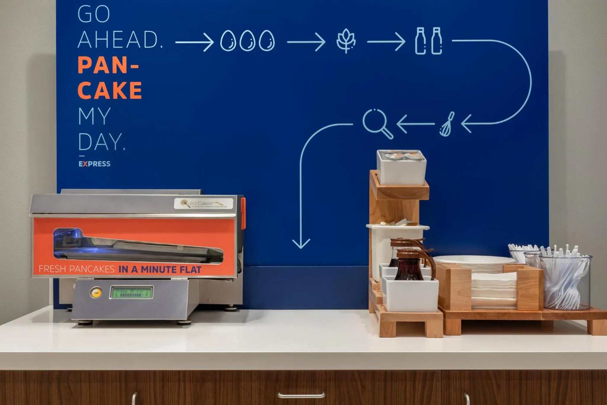 Breakfast in Holiday Inn Express & Suites Rhinelander by IHG