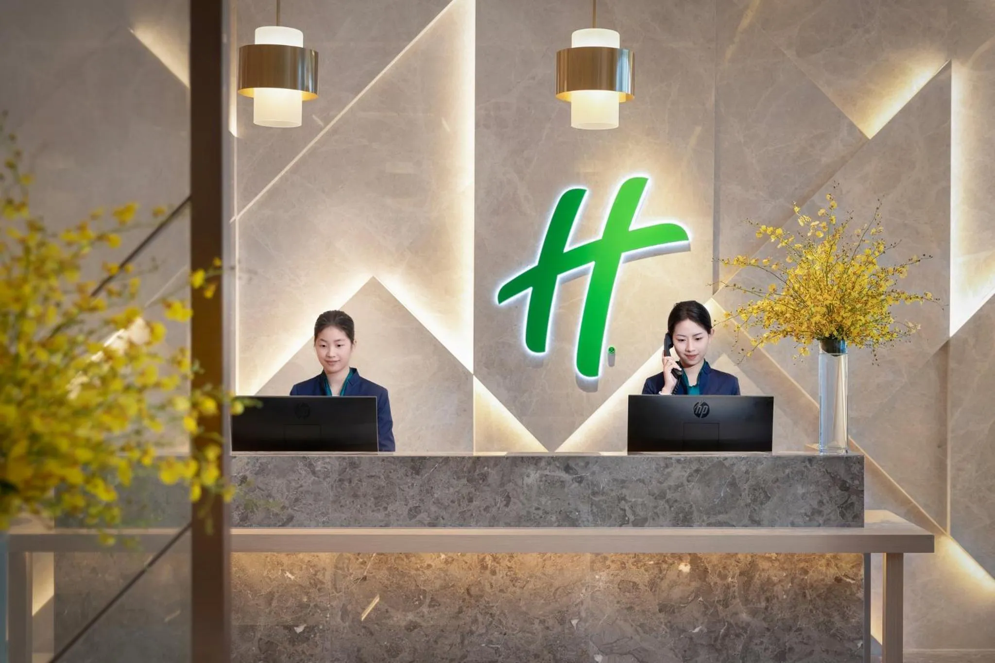 Property building in Holiday Inn Quanzhou Donghai by IHG