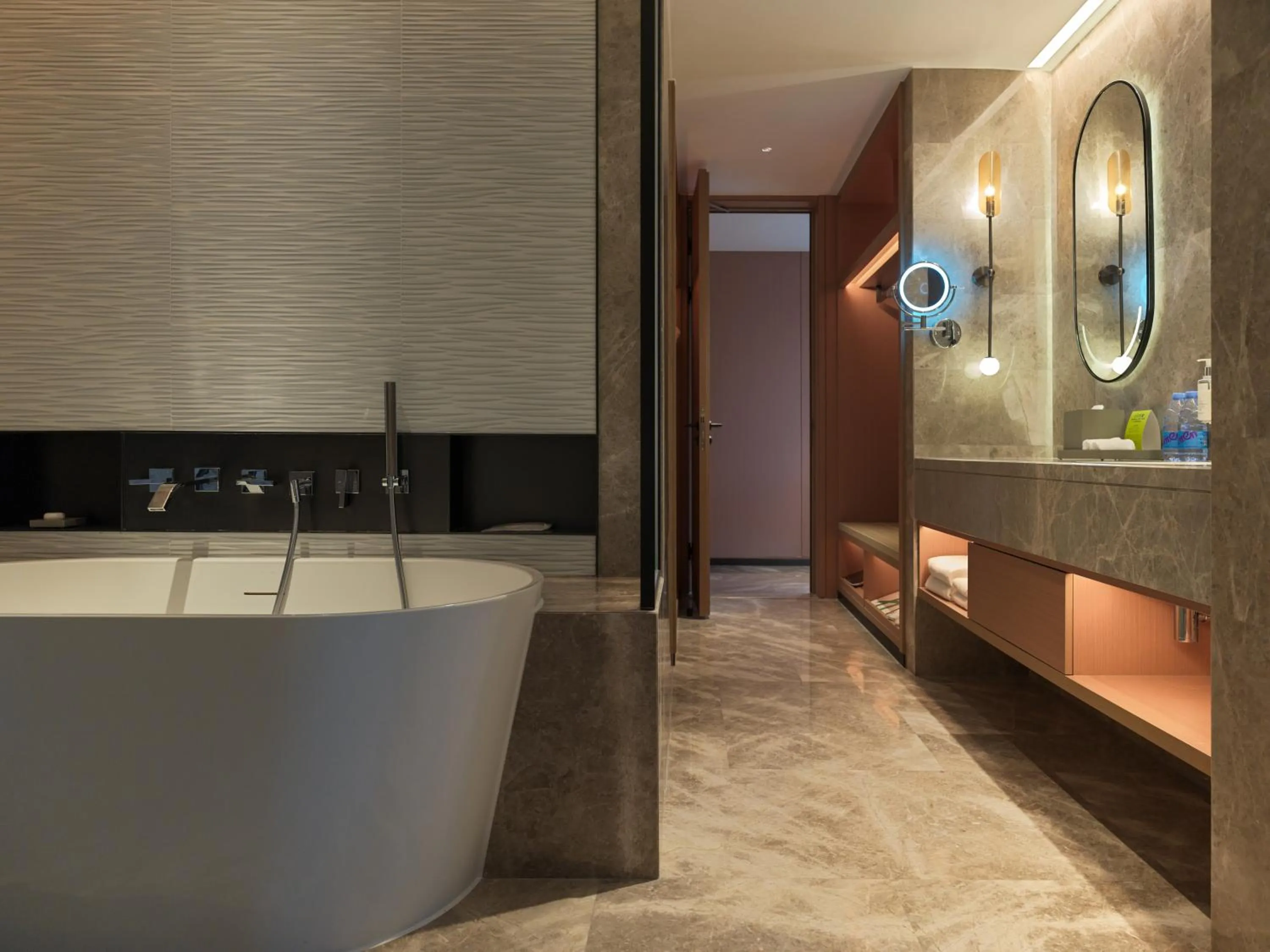 Hot Tub in Holiday Inn Quanzhou Donghai by IHG