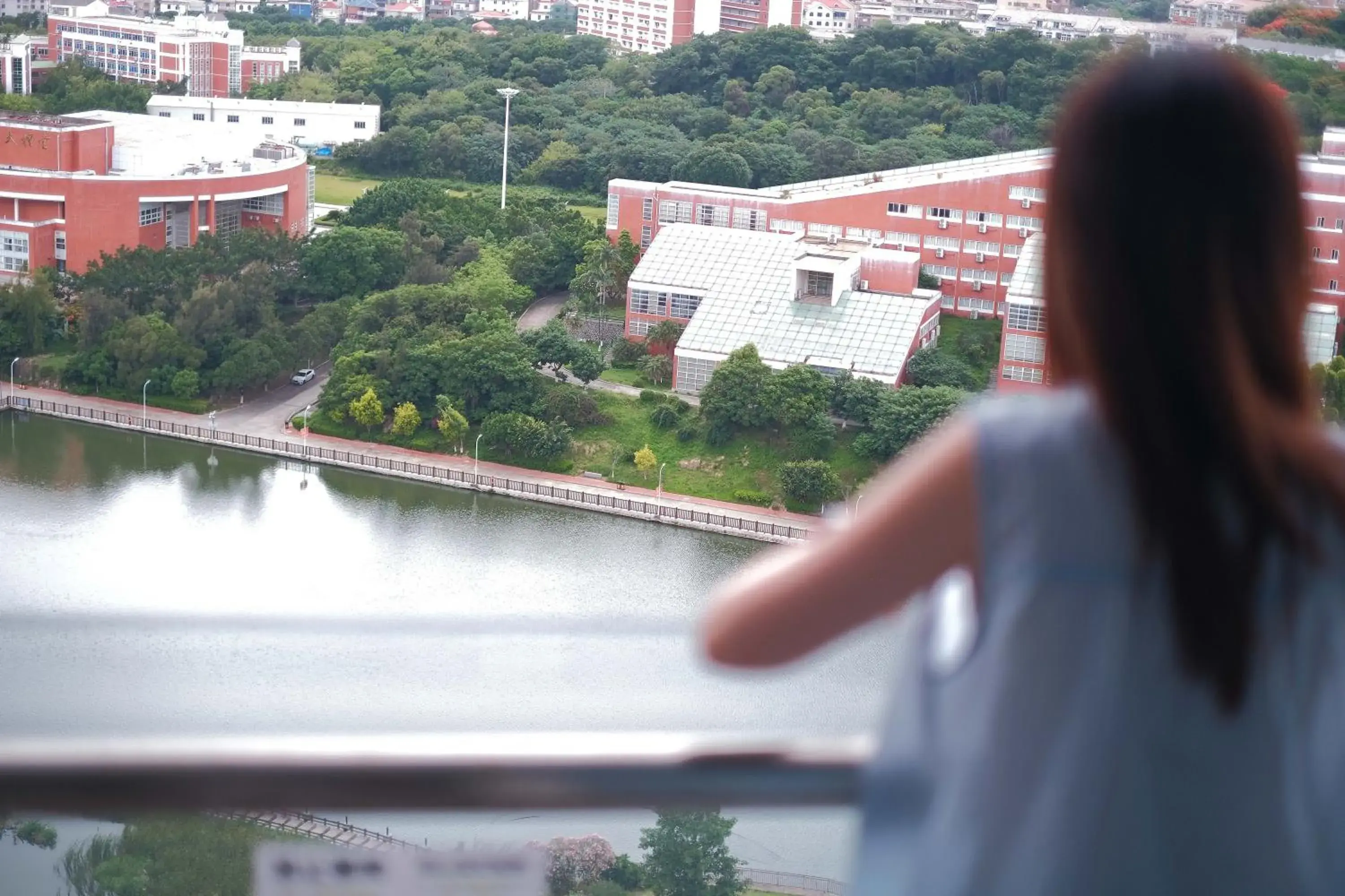 Standard King Room with Lake View in Holiday Inn Quanzhou Donghai by IHG Standard King Room with Lake View in Holiday Inn Quanzhou Donghai by IHG