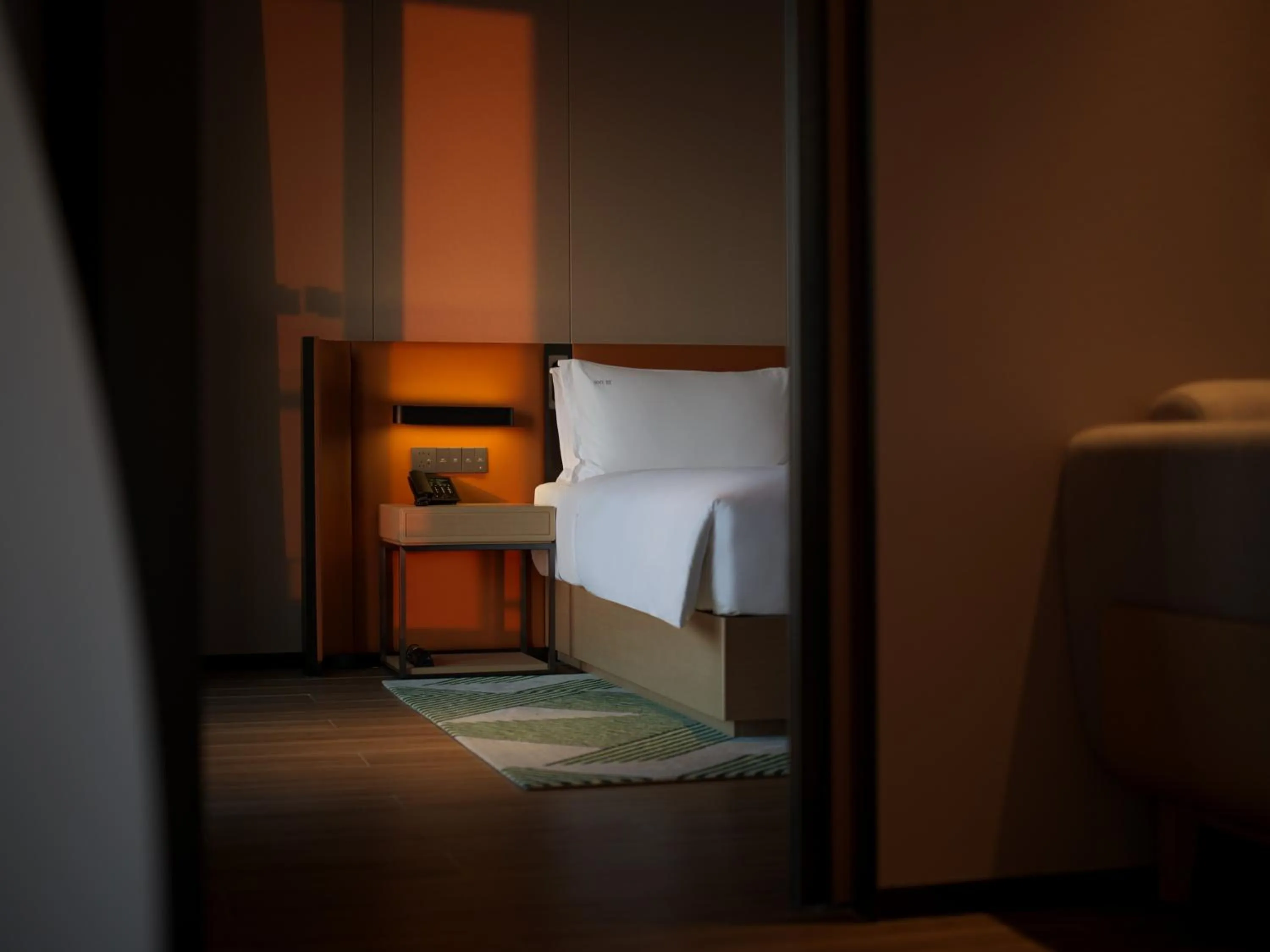 Seating area, Bed in Holiday Inn Quanzhou Donghai by IHG