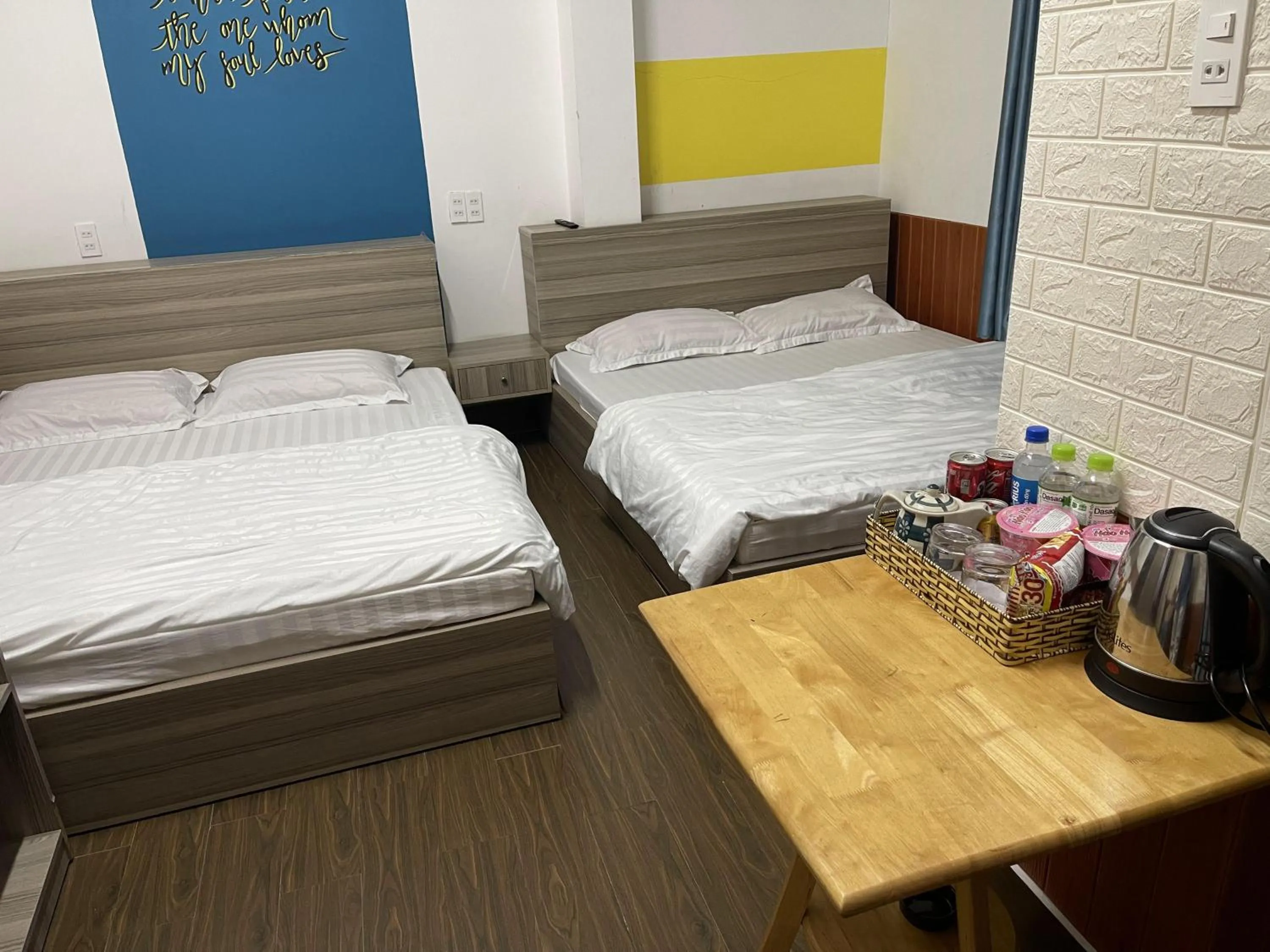 Bedroom, Bed in NA NI