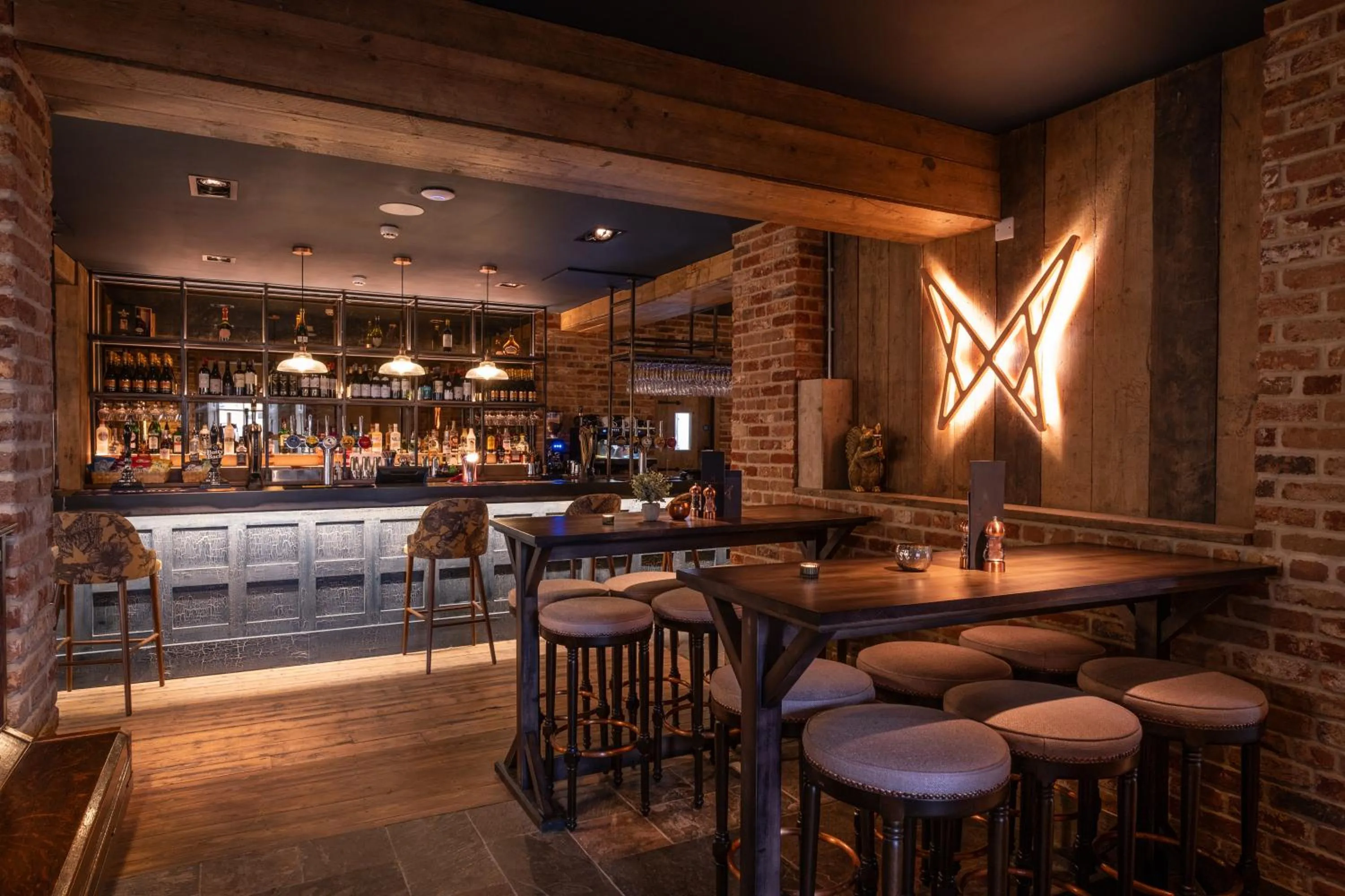 Lounge or bar in The Stroud Hotel