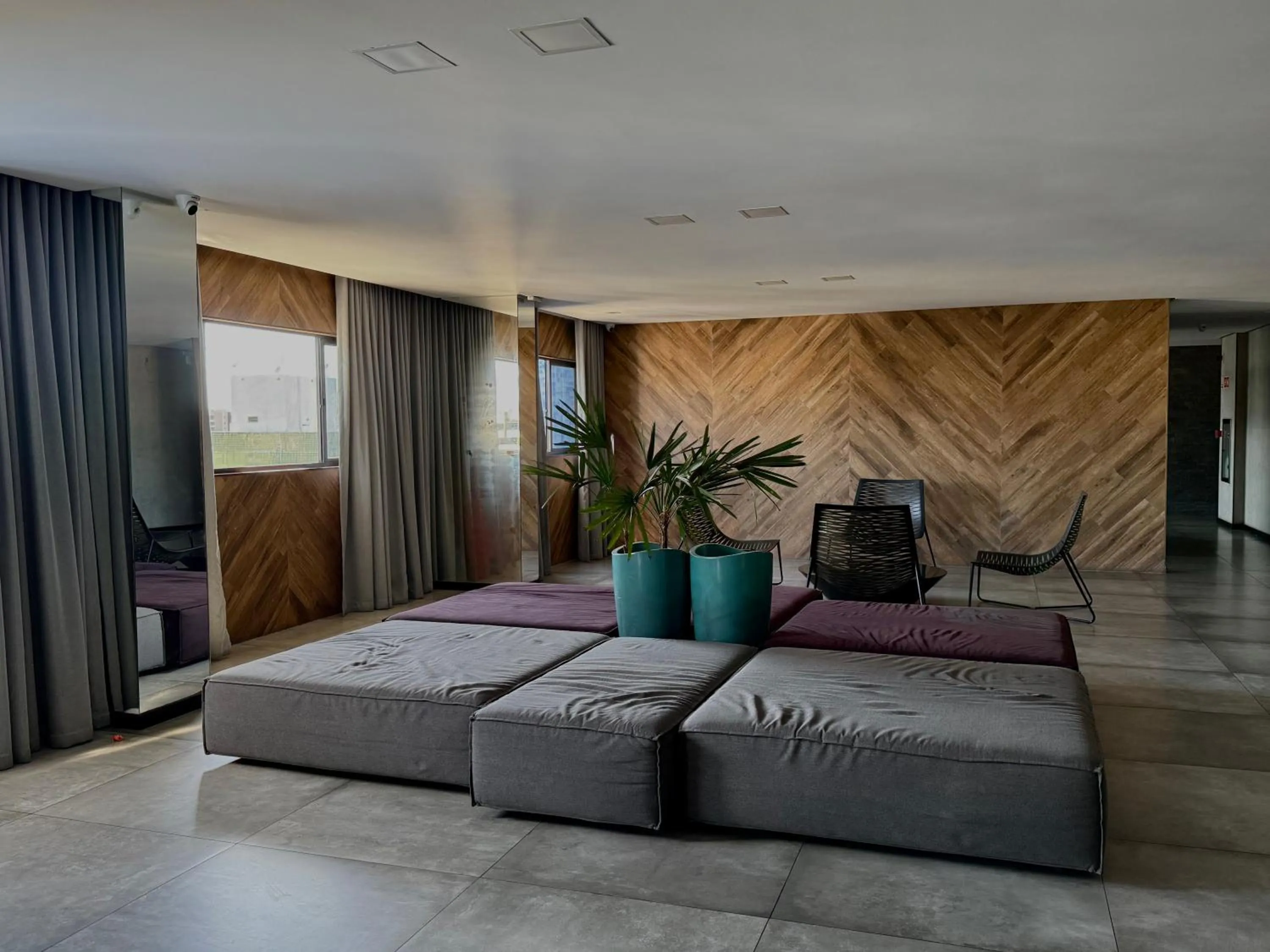 Seating area in Prédio com excelente custo benefício!