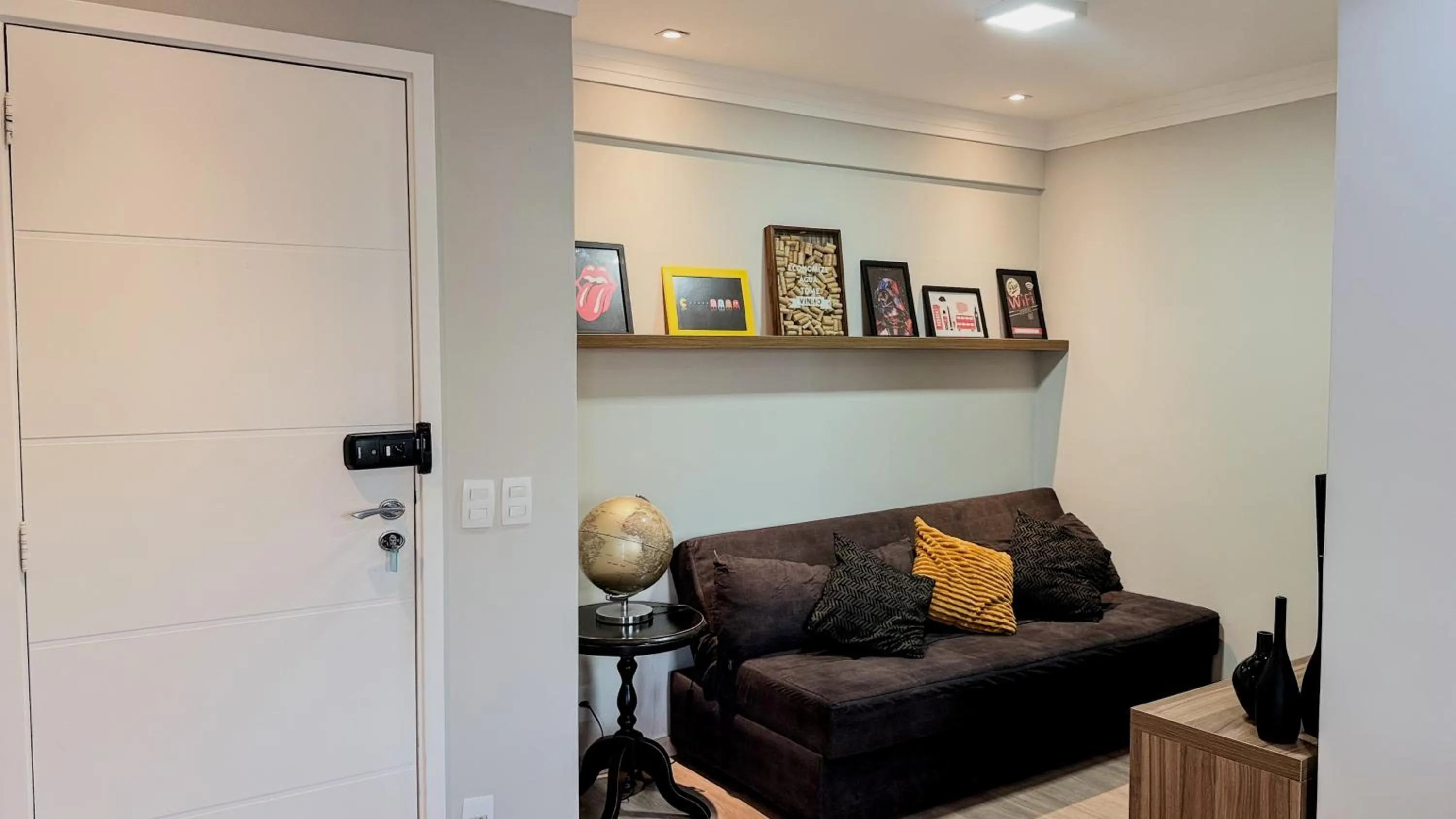 Living room in Condomínio de Luxo a Beira Mar!