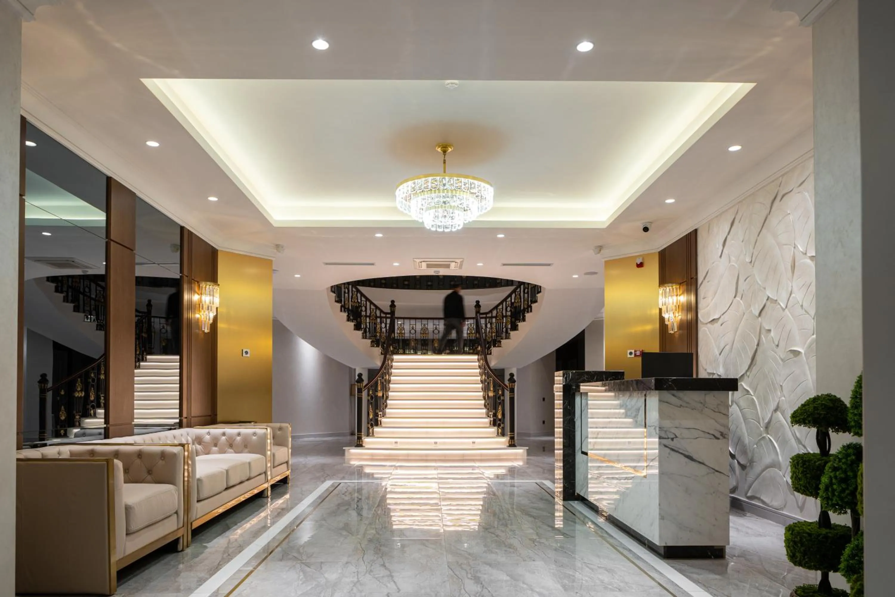 Lobby or reception in FRANKFORT Expo Hotel