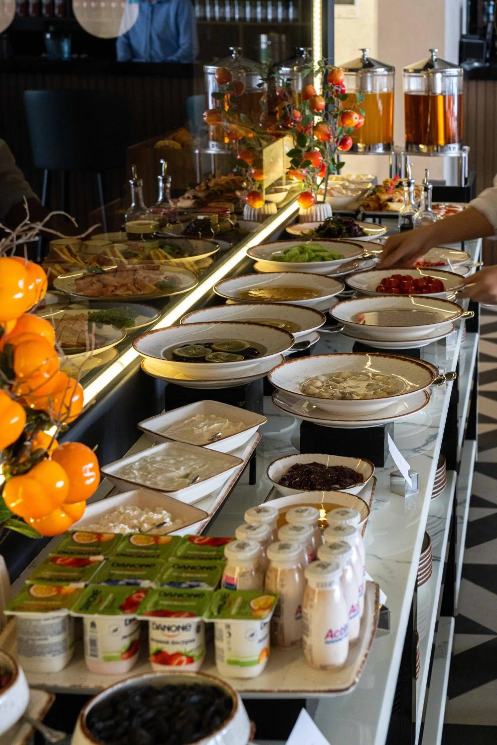 Restaurant/places to eat in FRANKFORT Expo Hotel