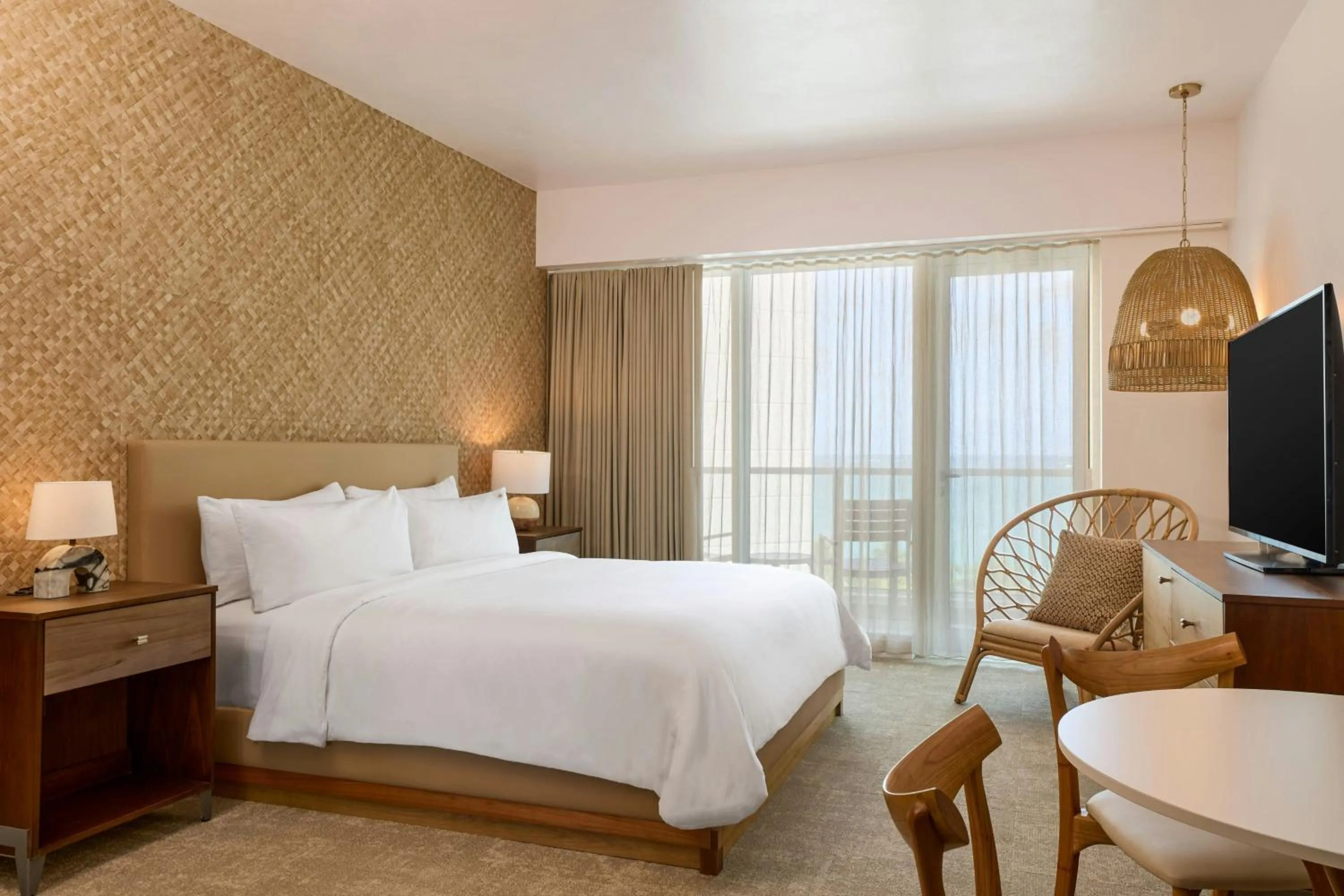 Bedroom, Bed in Casa Costera, Isla Verde Beach, Apartments by Marriott Bonvoy