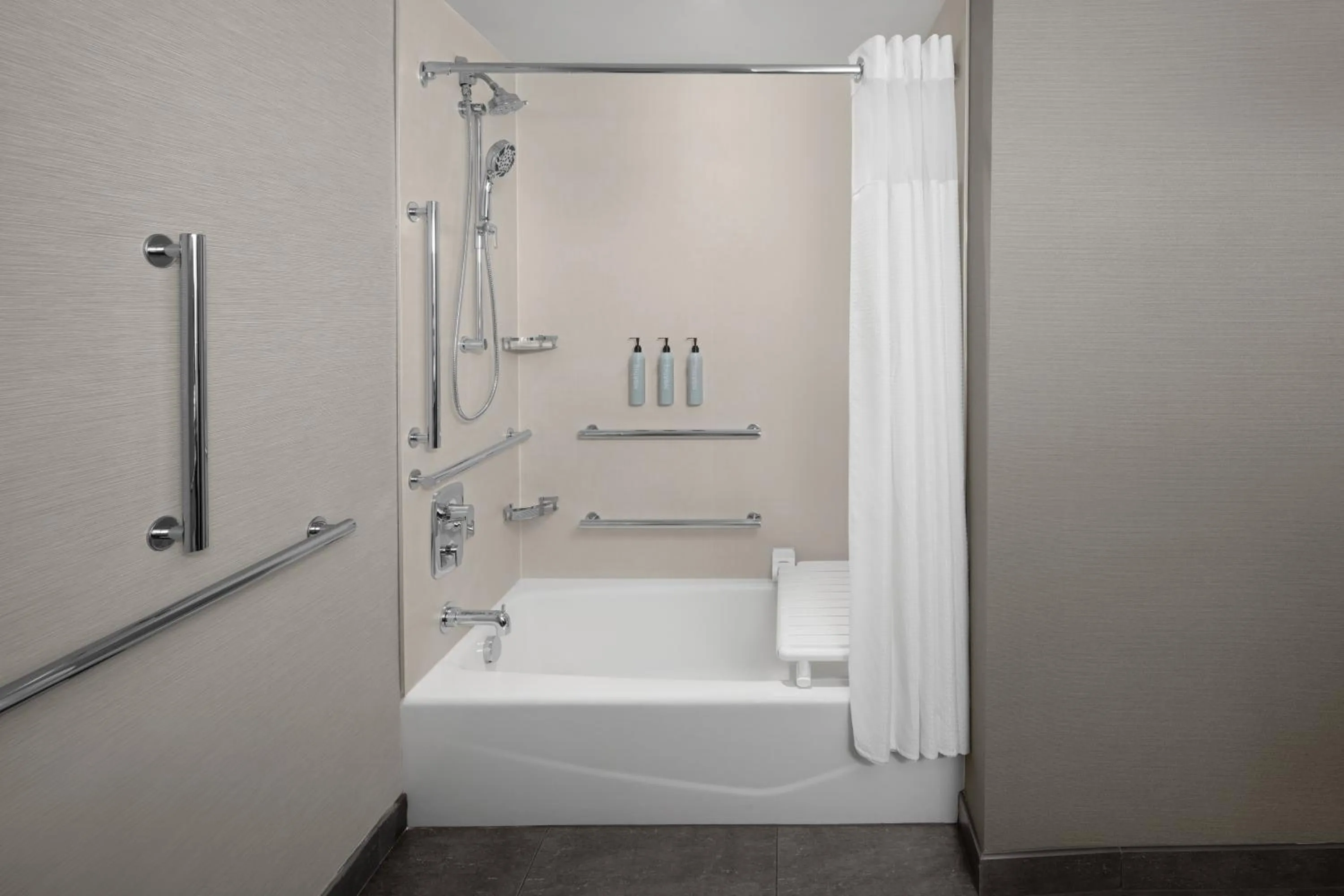 Bath in Courtyard by Marriott Orem University Place