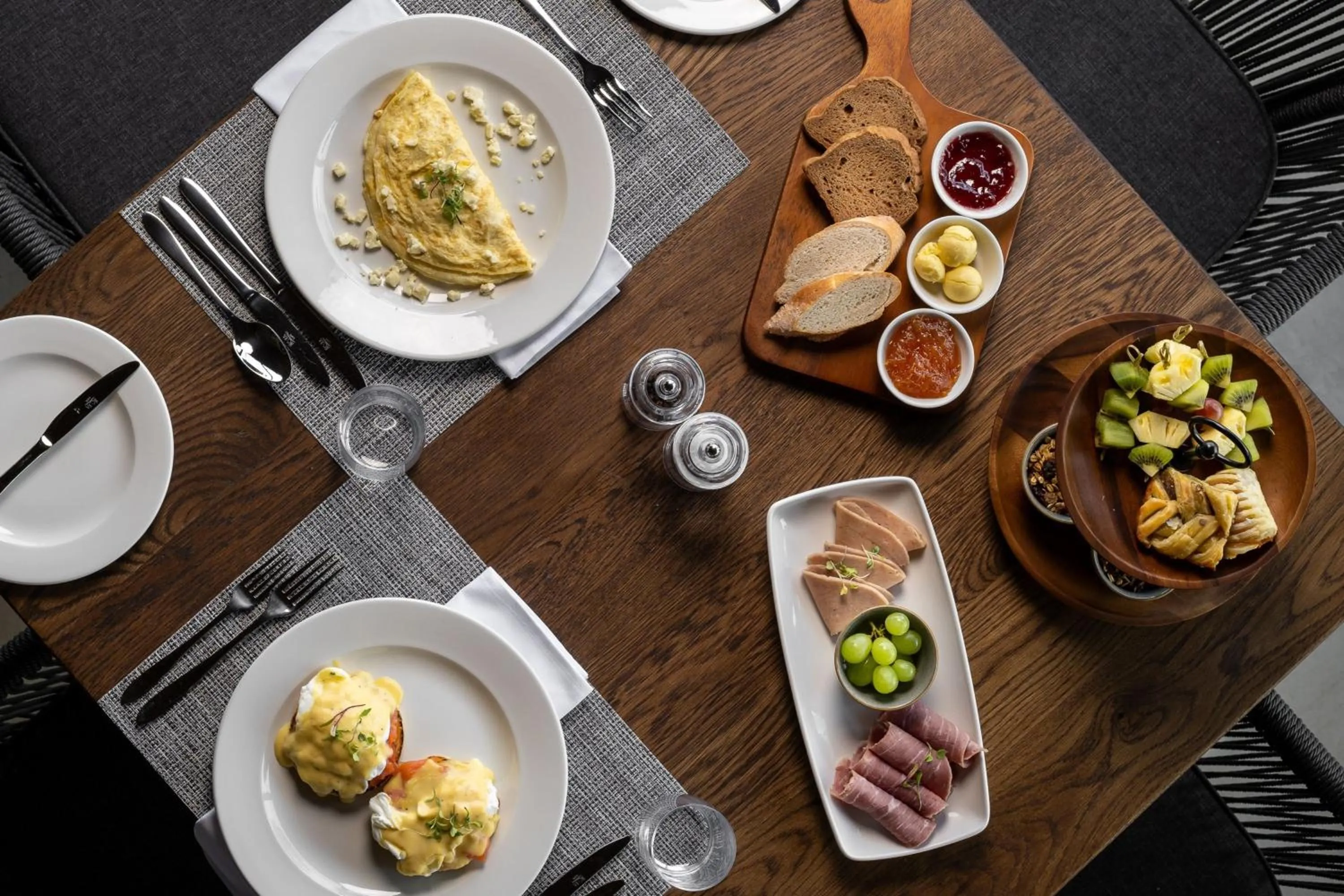 Breakfast in Leopard Sands Kruger Park