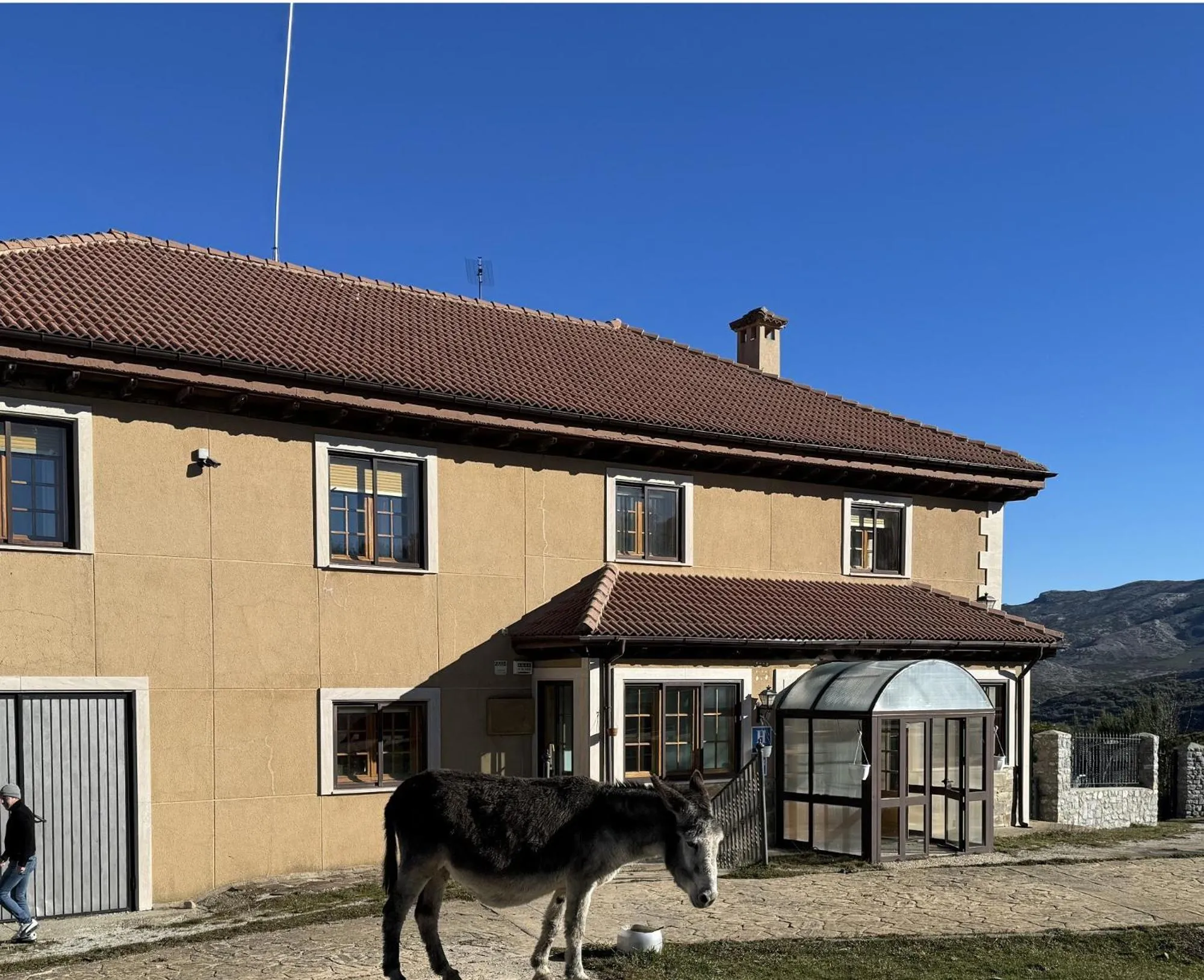 Property building in Hotel Pico Espiguete