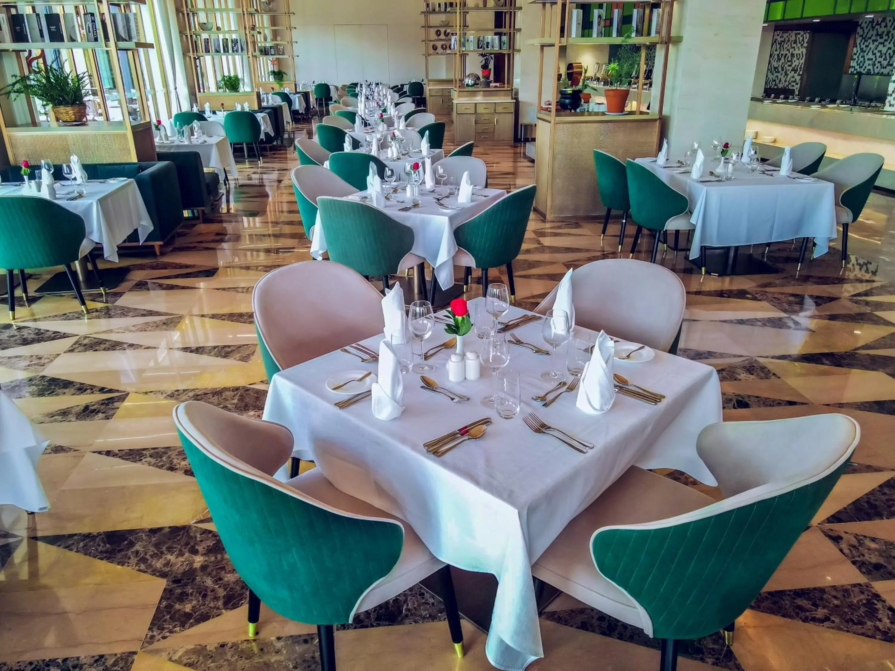 Restaurant/places to eat in Argyle Grand Hotel Nairobi Airport