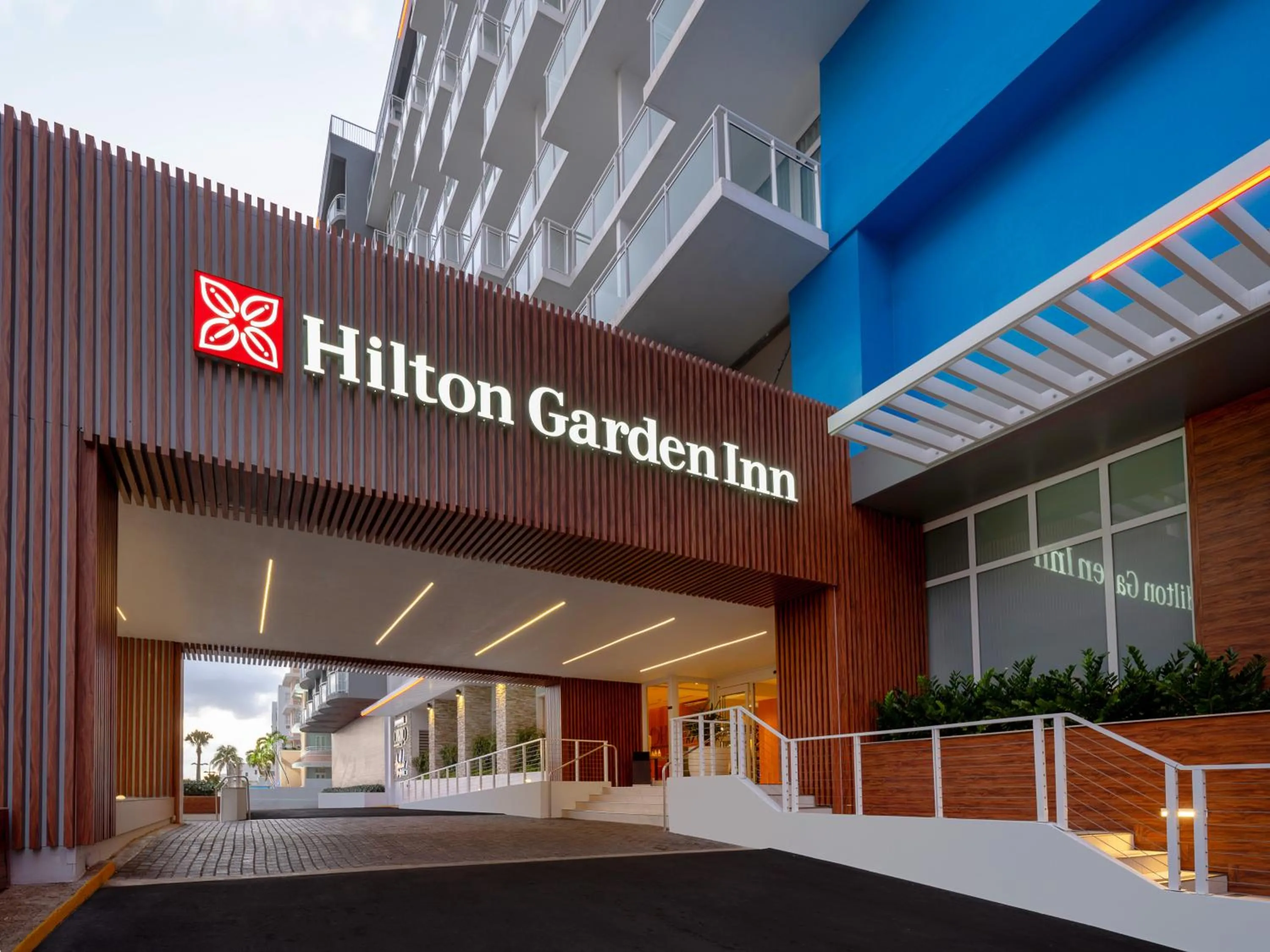 Restaurant/places to eat in Hilton Garden Inn San Juan Condado