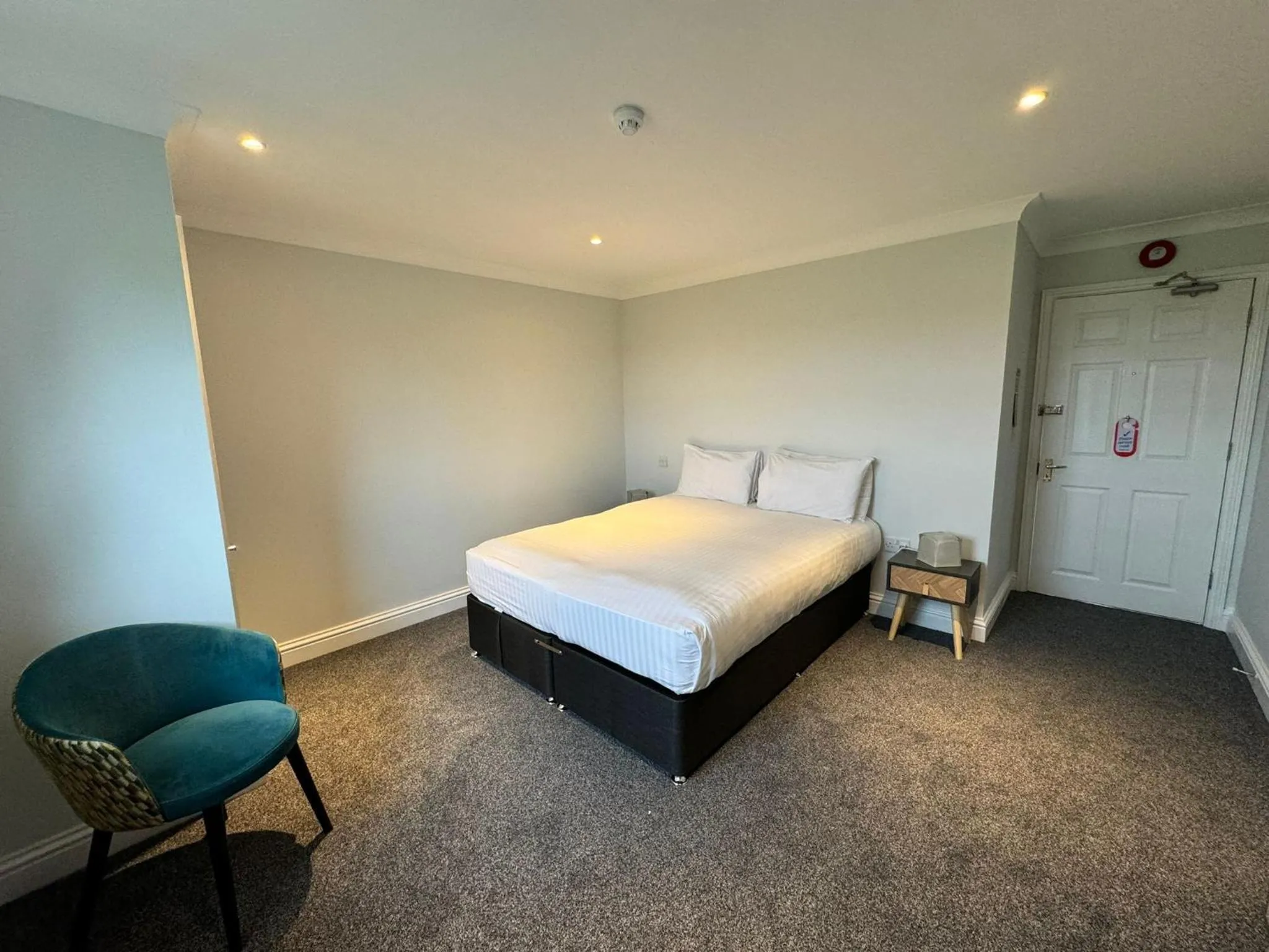 Bed in Marsh Farm Hotel