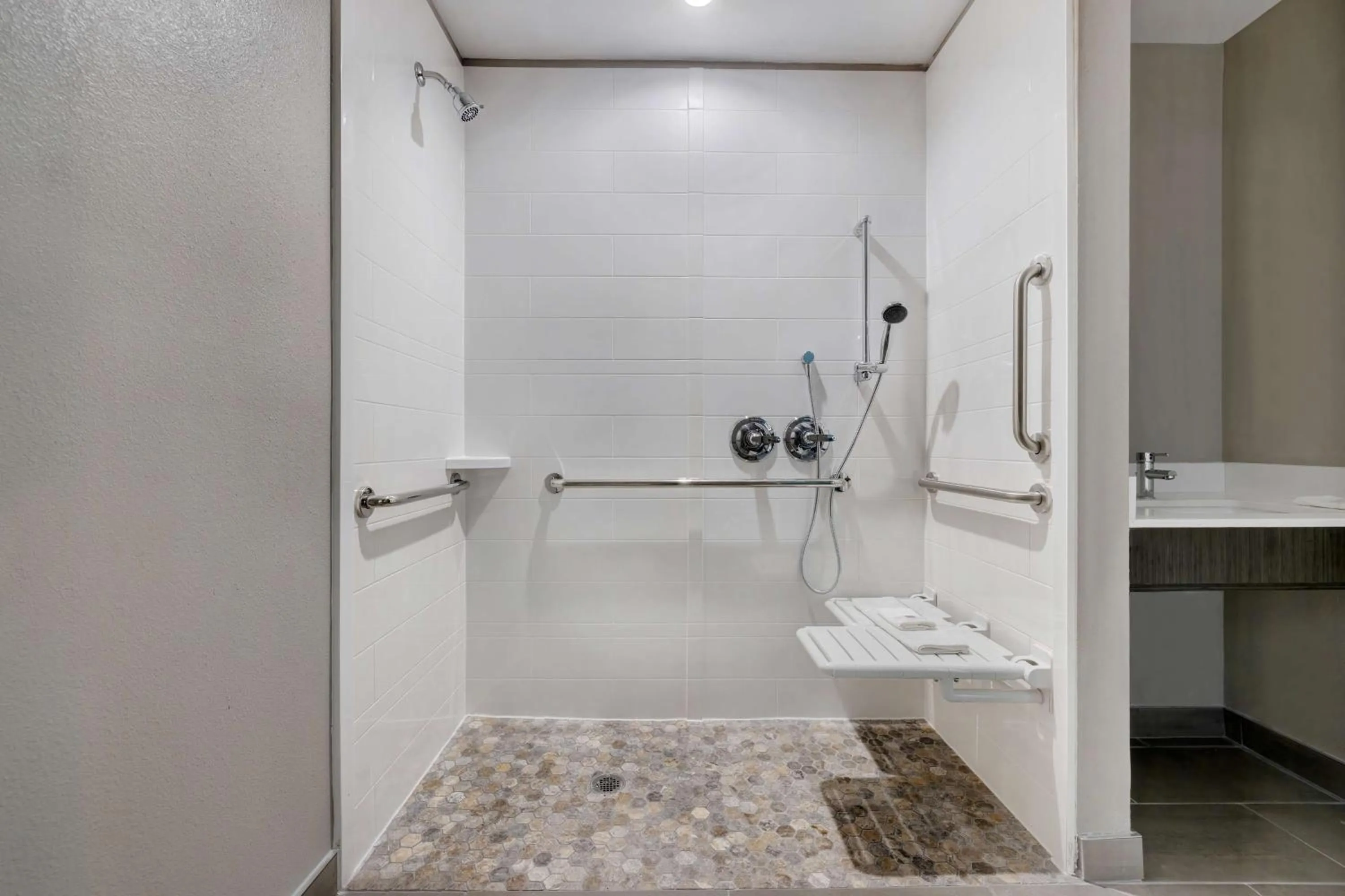 Bathroom in Motel 6 Dallas, TX Methodist Charlton Medical Ctr