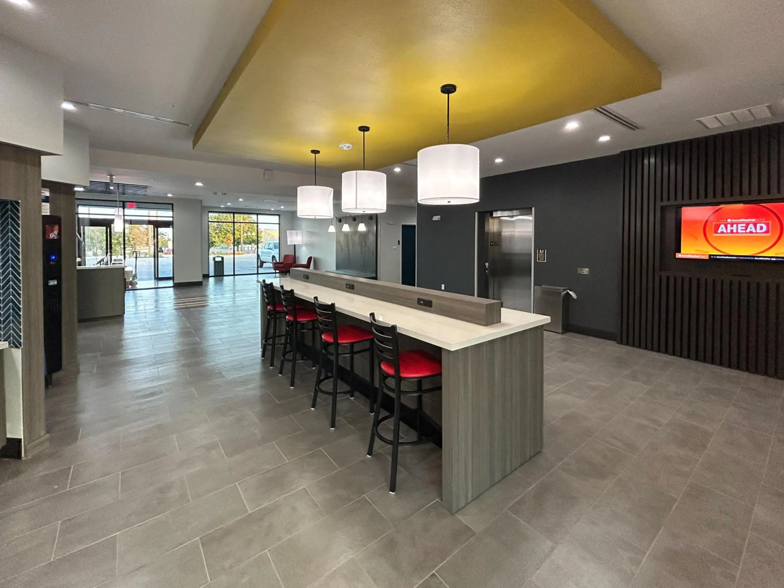 Lobby or reception in Motel 6 Dallas, TX Methodist Charlton Medical Ctr