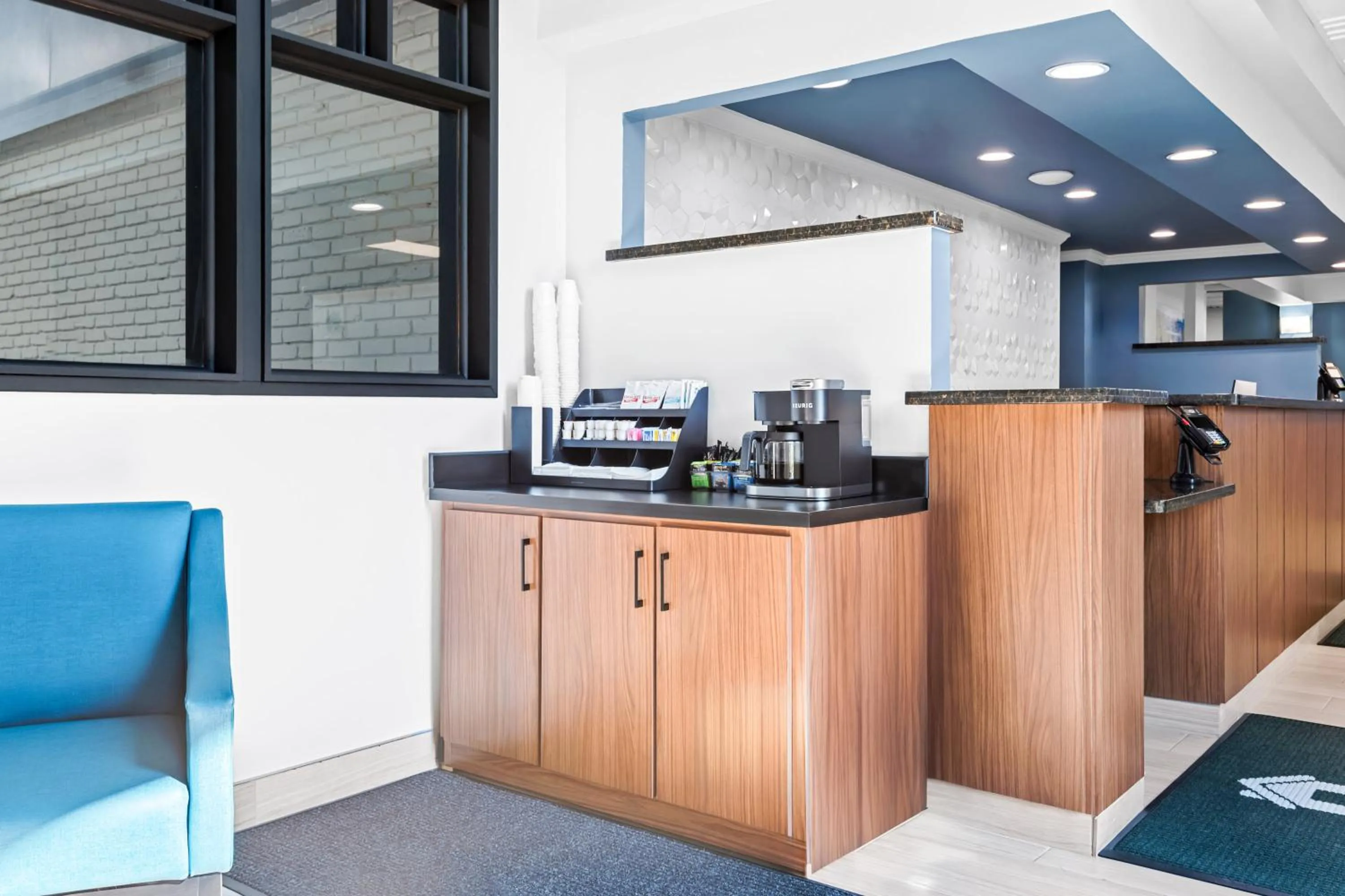 Other in HomeTowne Studios by Red Roof & Conference Center Cortland