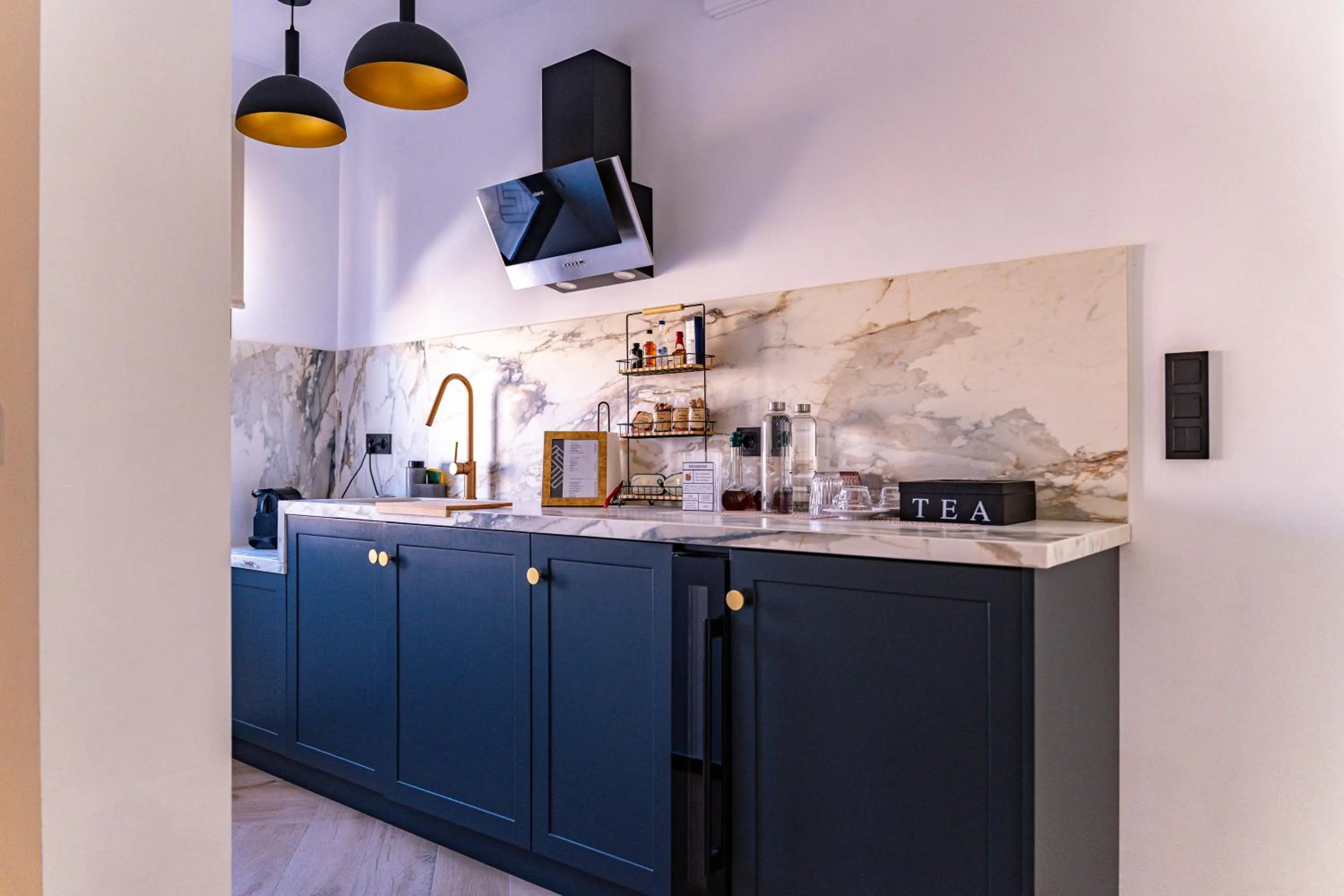 minibar in Bubaqia House - Suites Boutique