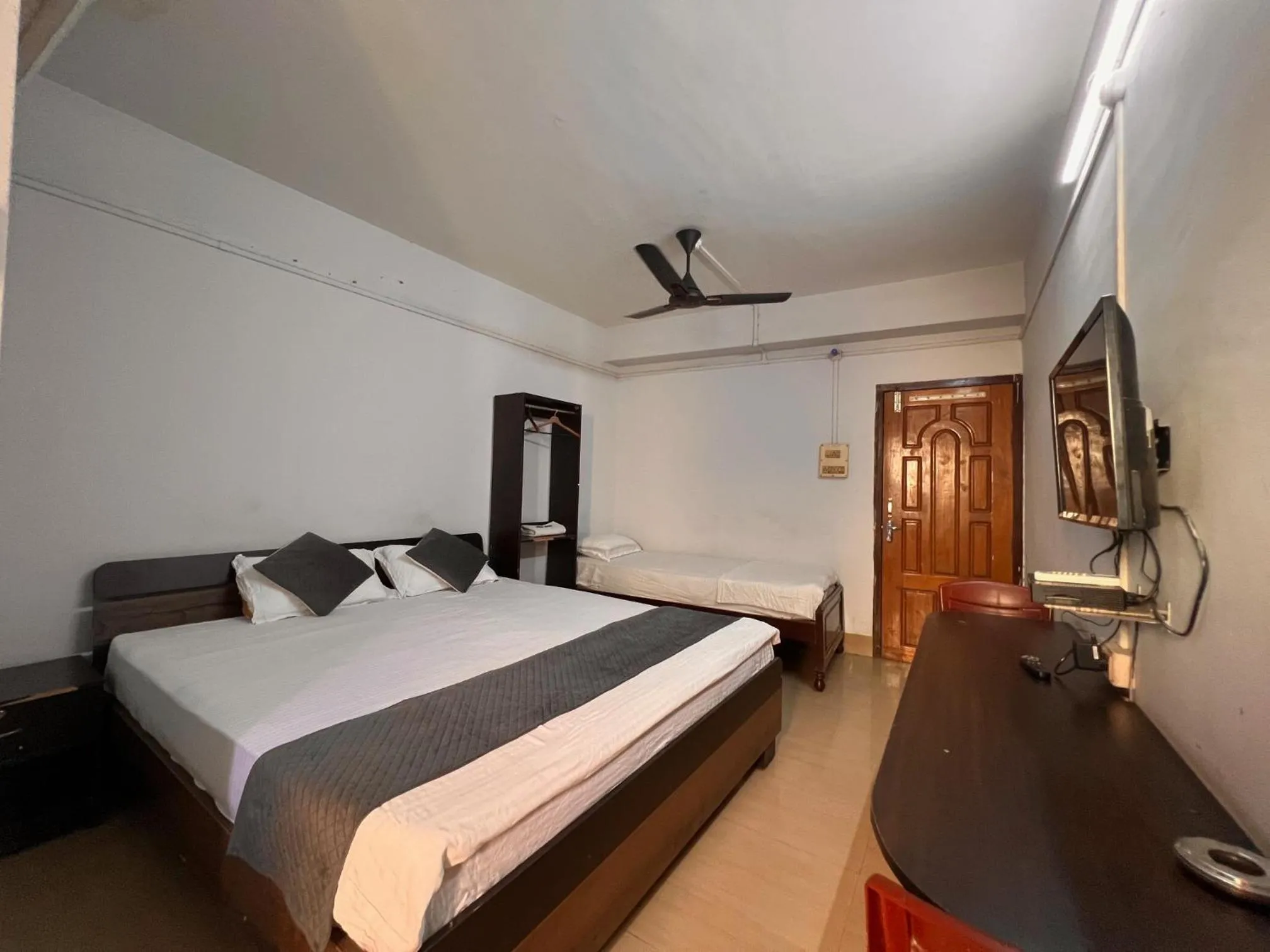 HOTEL COMFORT STAY