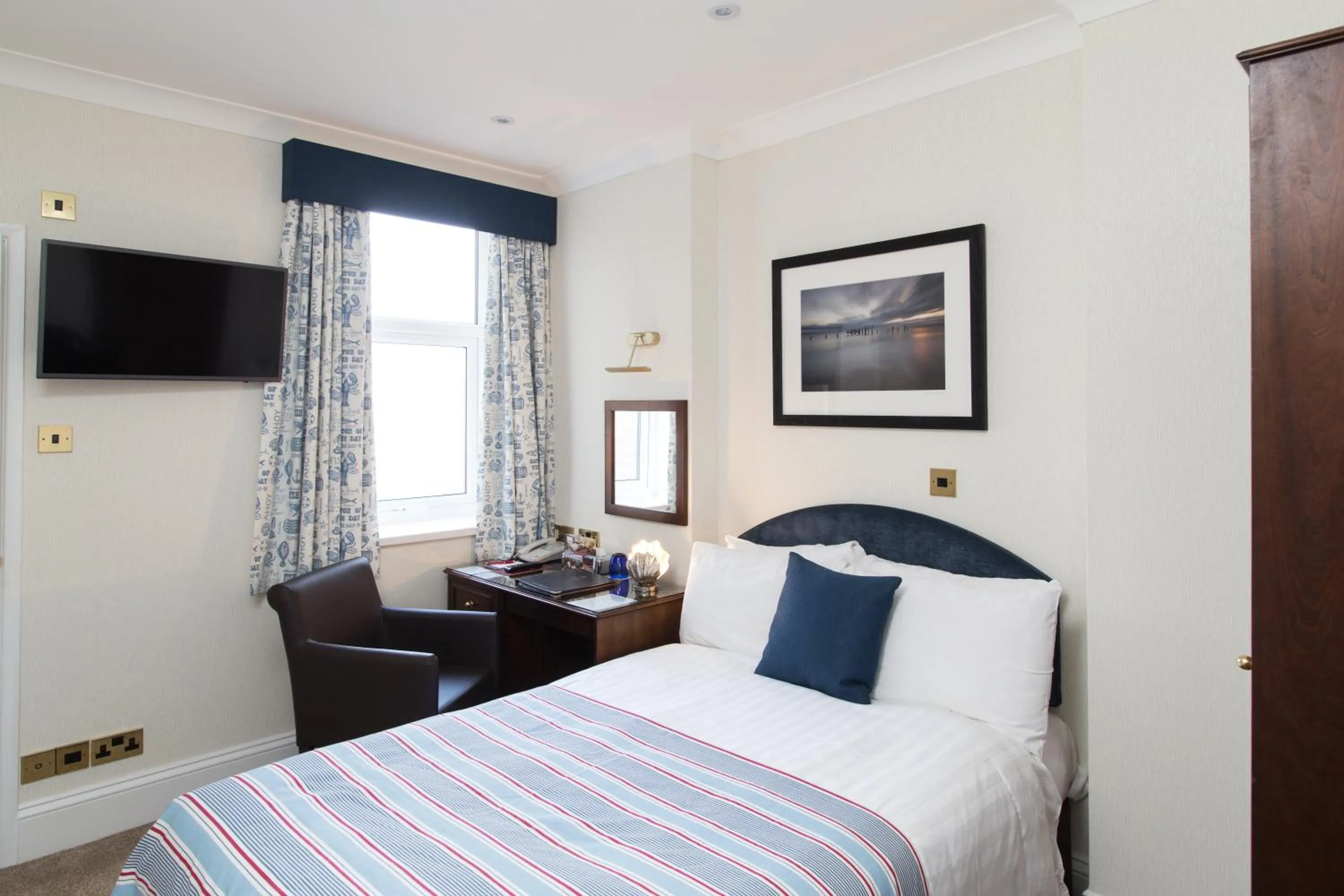 Bed in Imperial Hotel