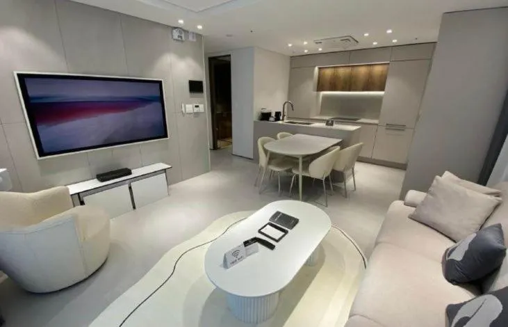 HOTEL THE DESIGNERS LYJ SUITE YEOKSAM