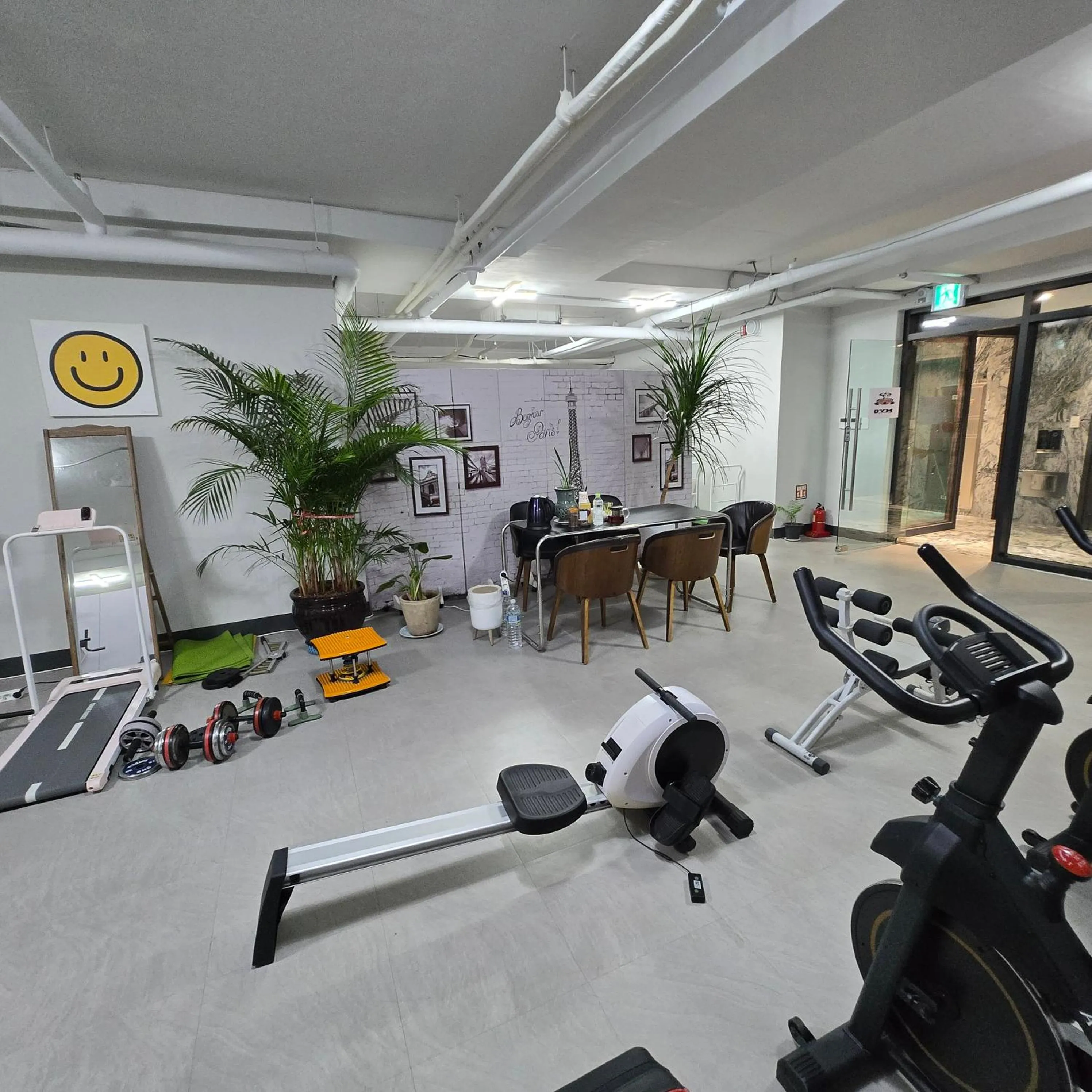 HOTEL THE DESIGNERS LYJ SUITE YEOKSAM