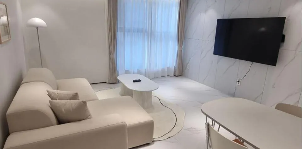 HOTEL THE DESIGNERS LYJ SUITE YEOKSAM