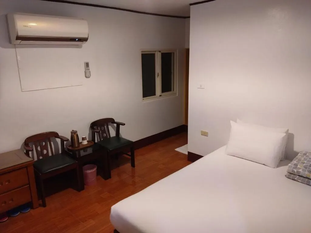 Bed in Jinhua Cold Spring Hotel