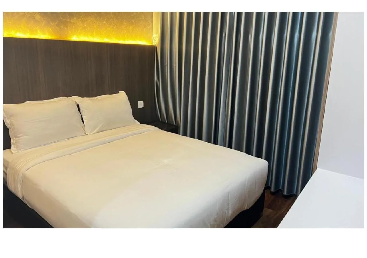 Bed in UniHome Suite