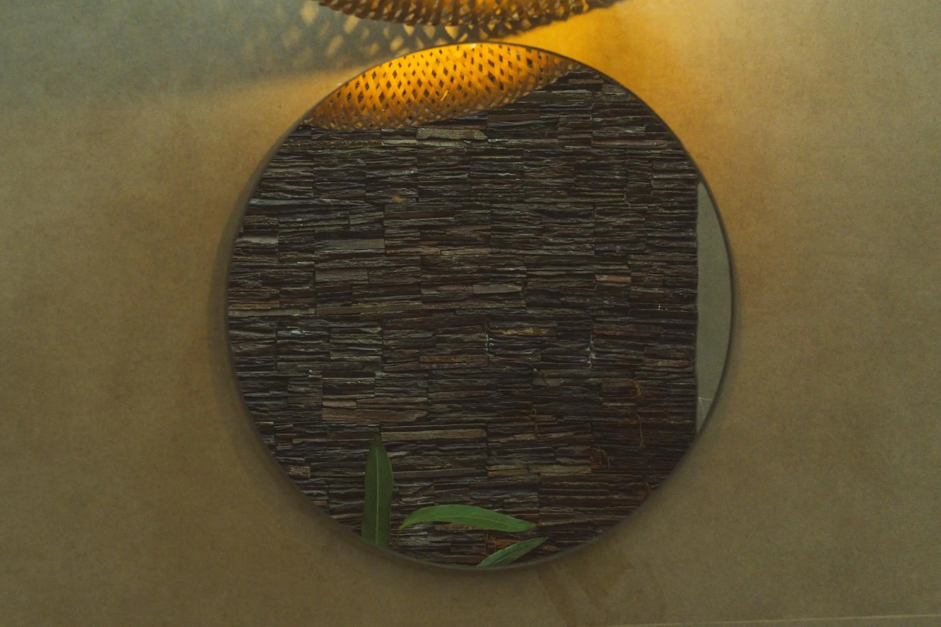 Decorative detail in Sunset Cafe Beach Stay