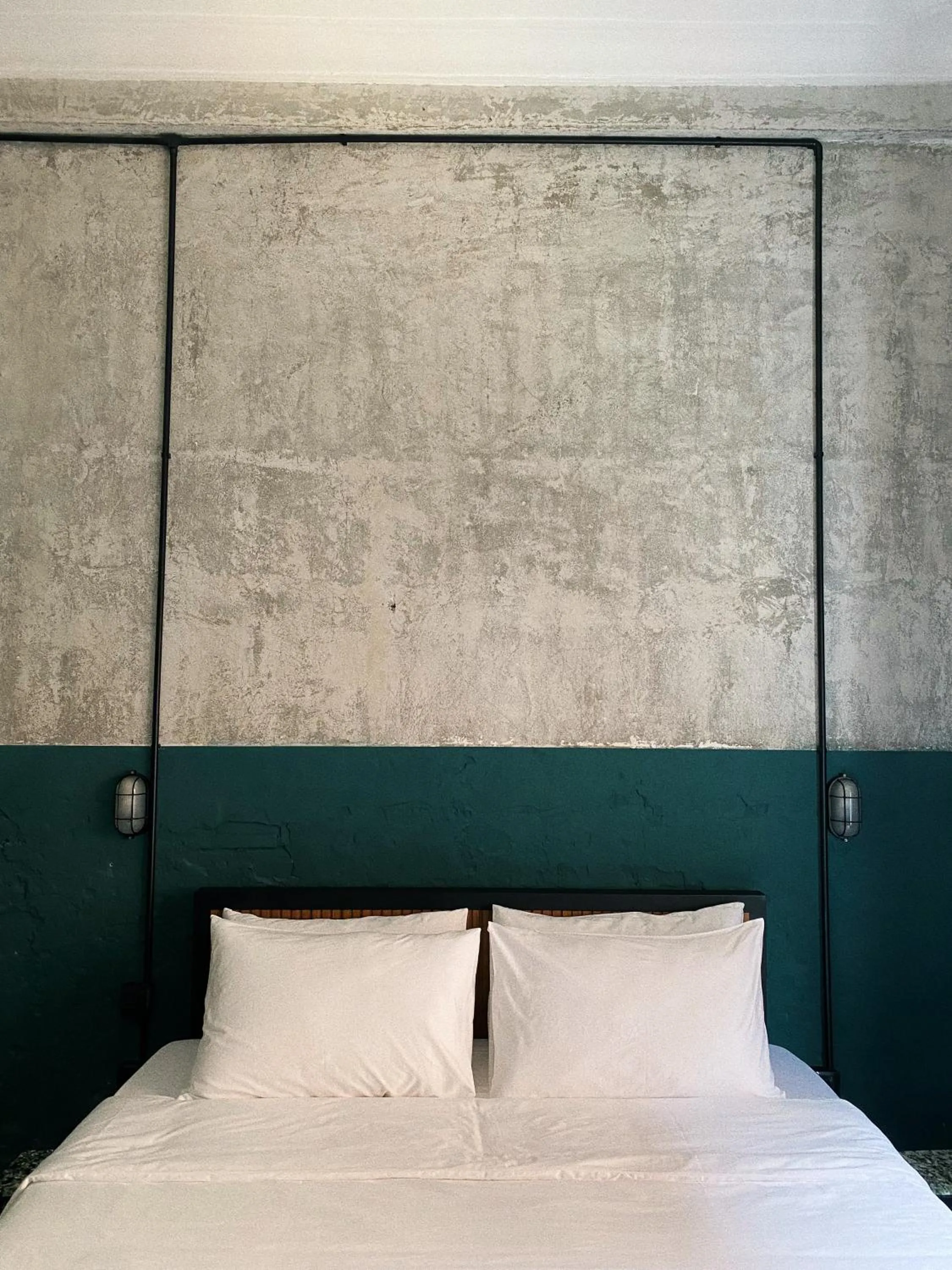 Bedroom, Bed in Sundays Boutique Eco Hotel