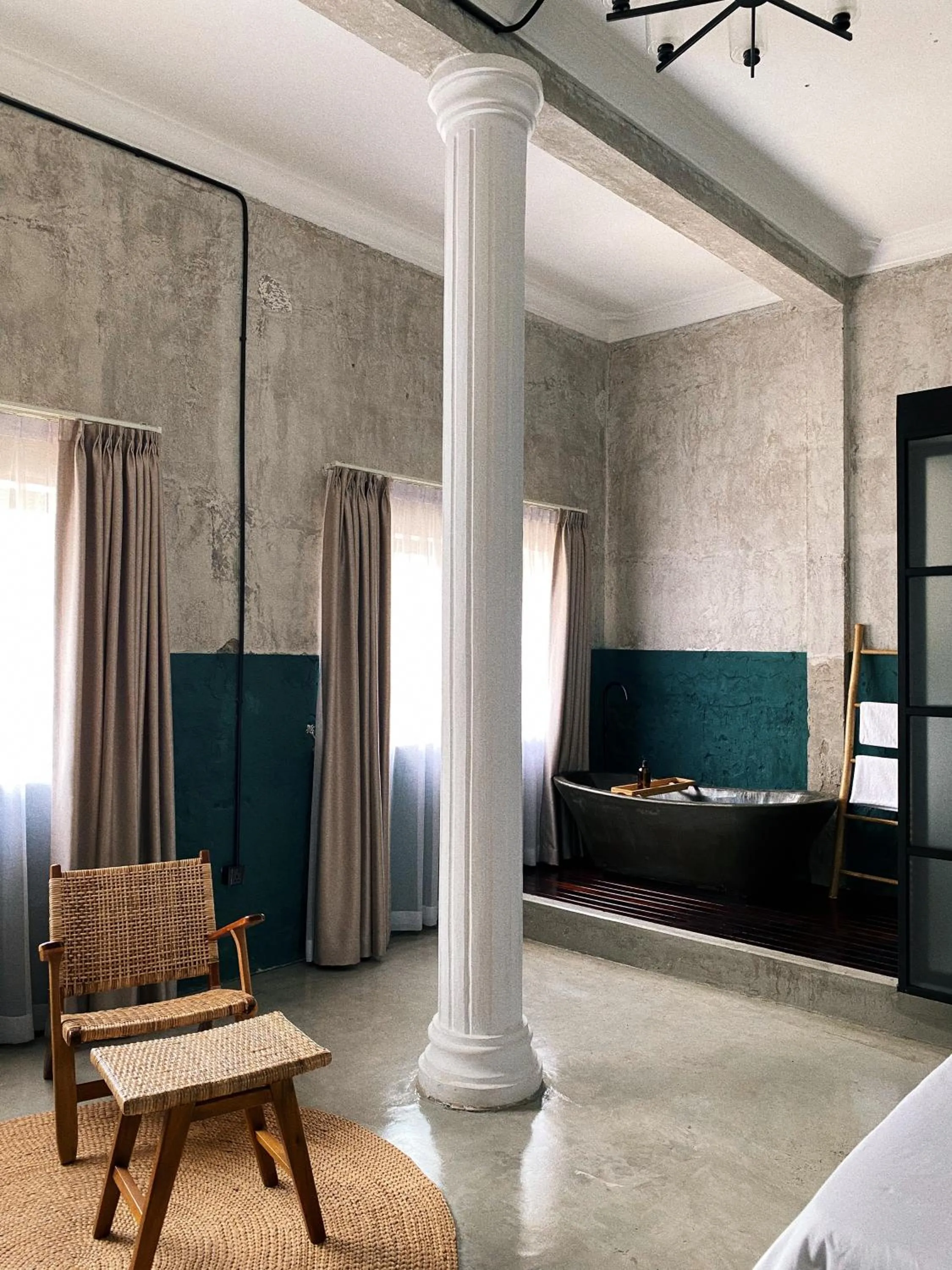 Bedroom, Bed in Sundays Boutique Eco Hotel