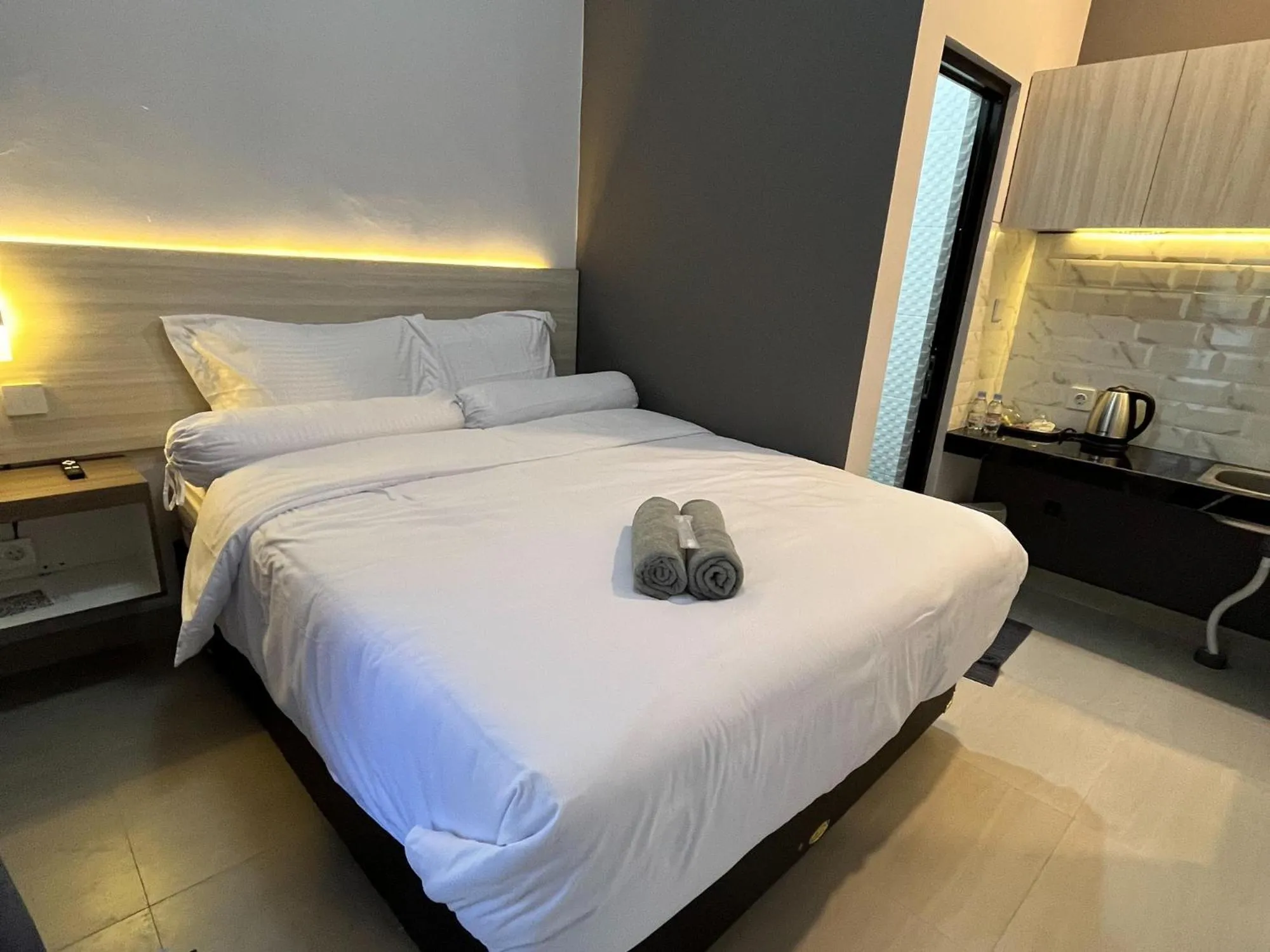 Bed in Kaira Room Guest House Syariah Mitra RedDoorz