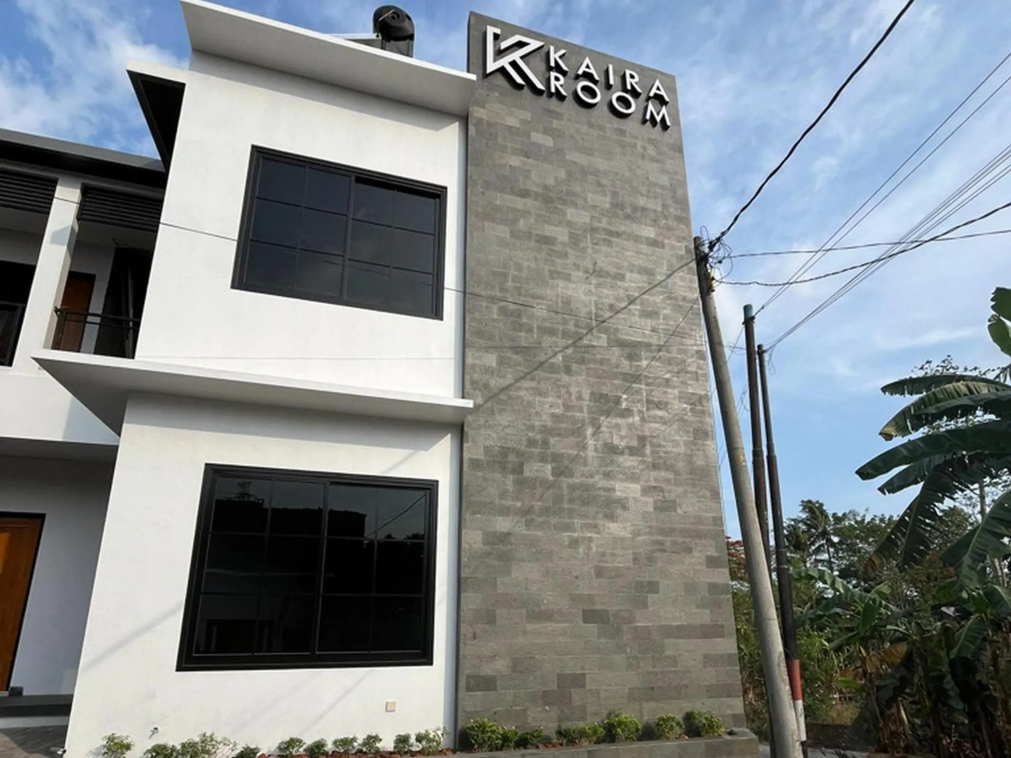 Property building in Kaira Room Guest House Syariah Mitra RedDoorz