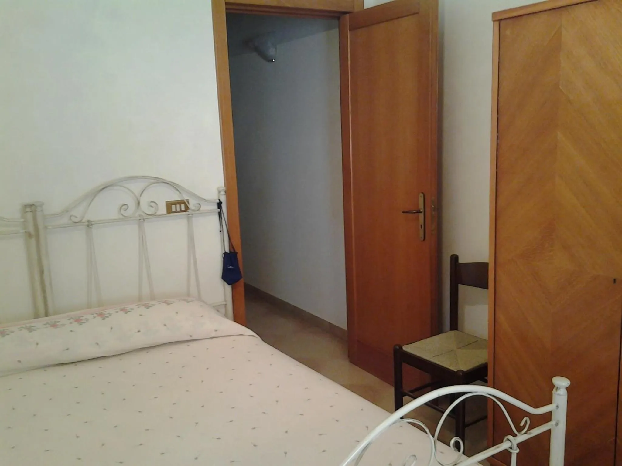 Photo of the whole room, Bed in B&BGalatina1 CIS