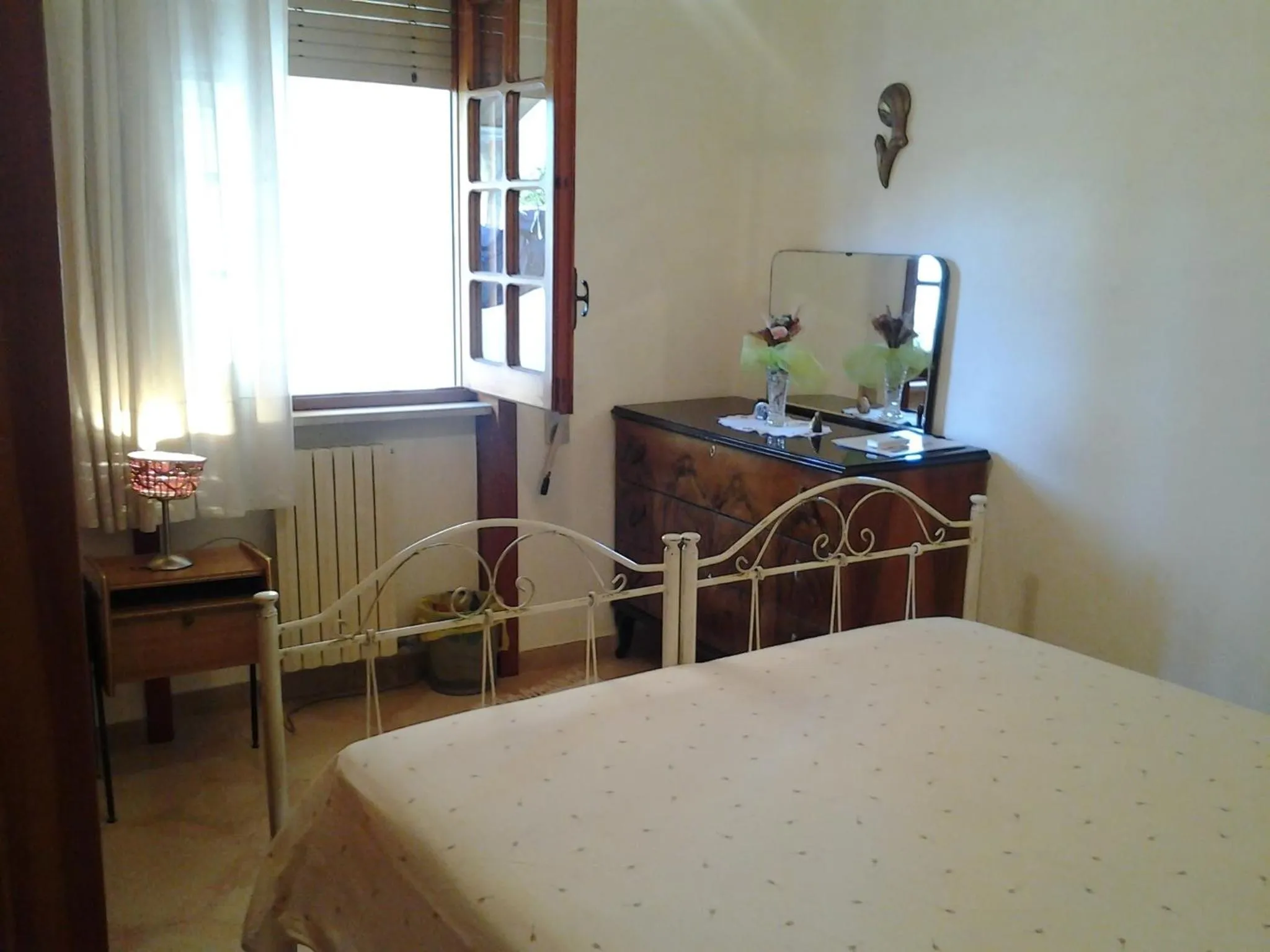 Photo of the whole room, Bed in B&BGalatina1 CIS