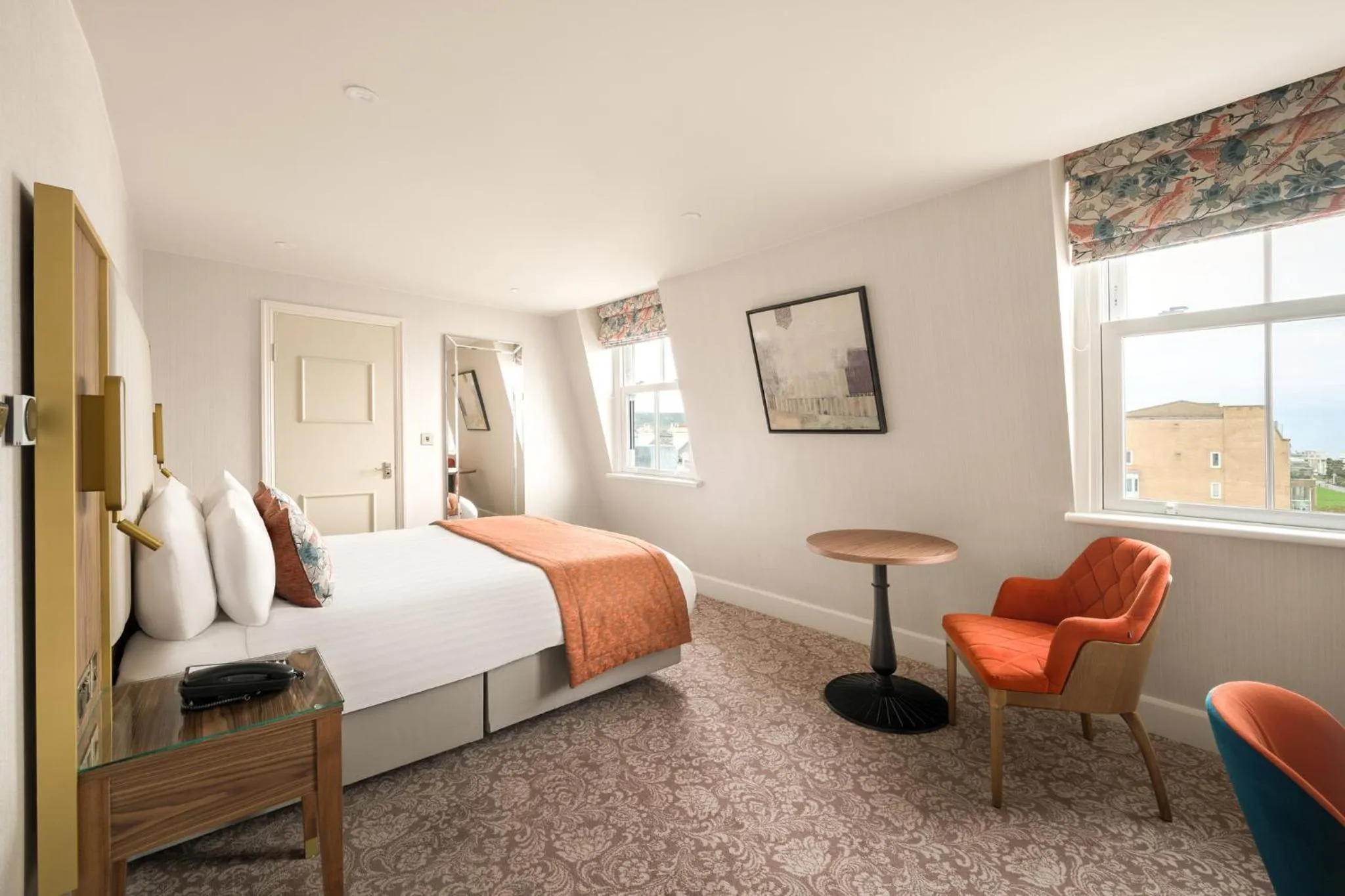 Photo of the whole room, Bed in voco The Clifton Folkestone by IHG