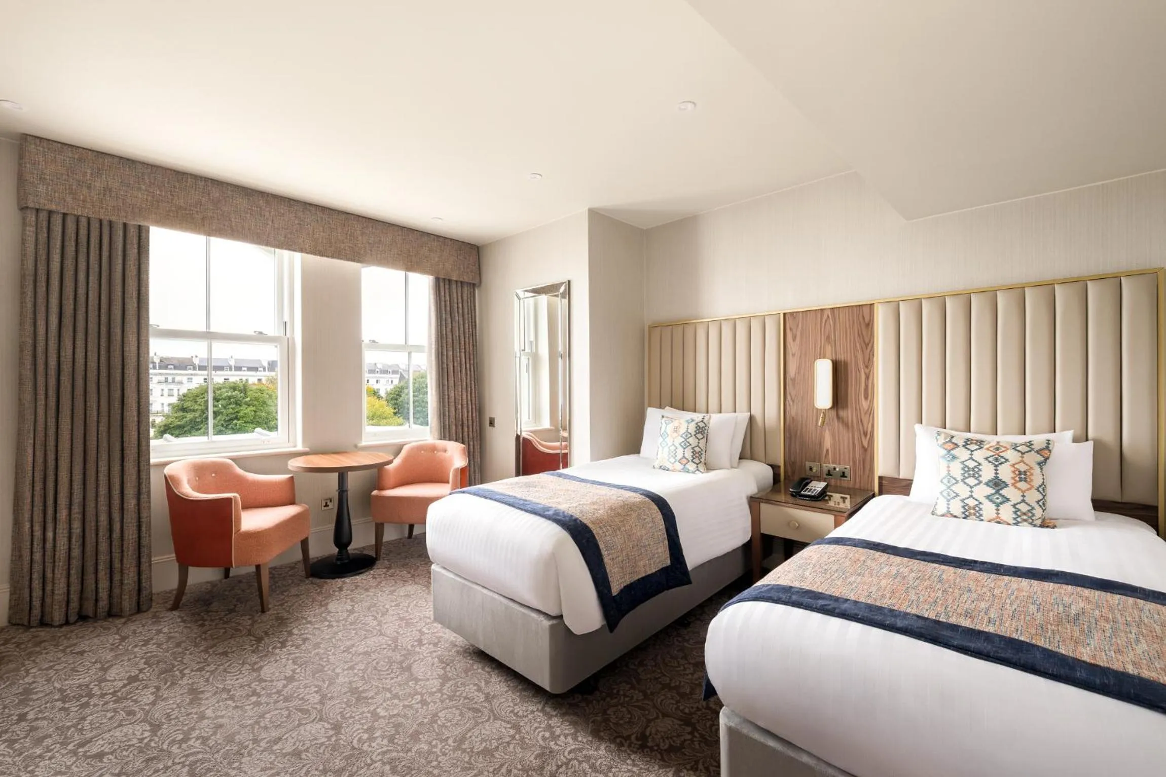 Coffee/tea facilities, Bed in voco The Clifton Folkestone by IHG