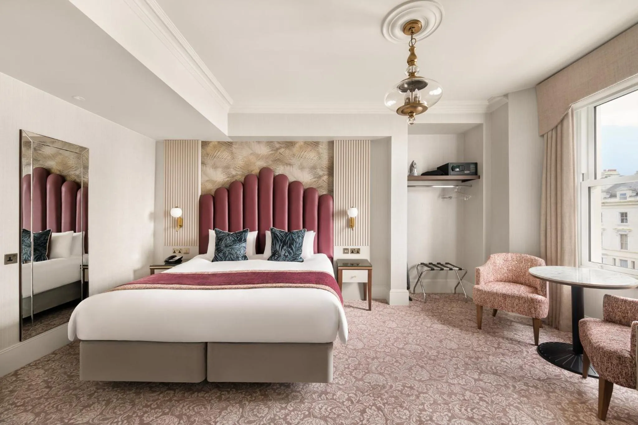 Photo of the whole room, Bed in voco The Clifton Folkestone by IHG